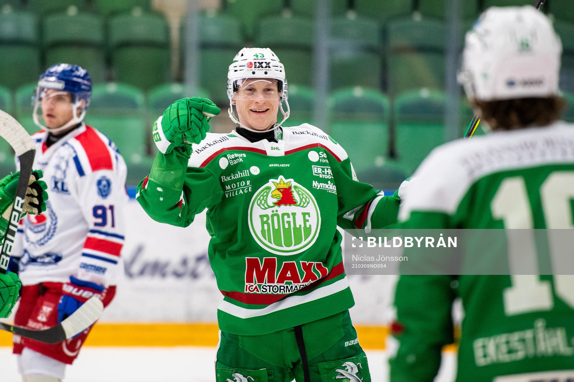 Rögles Olli Palola jublar