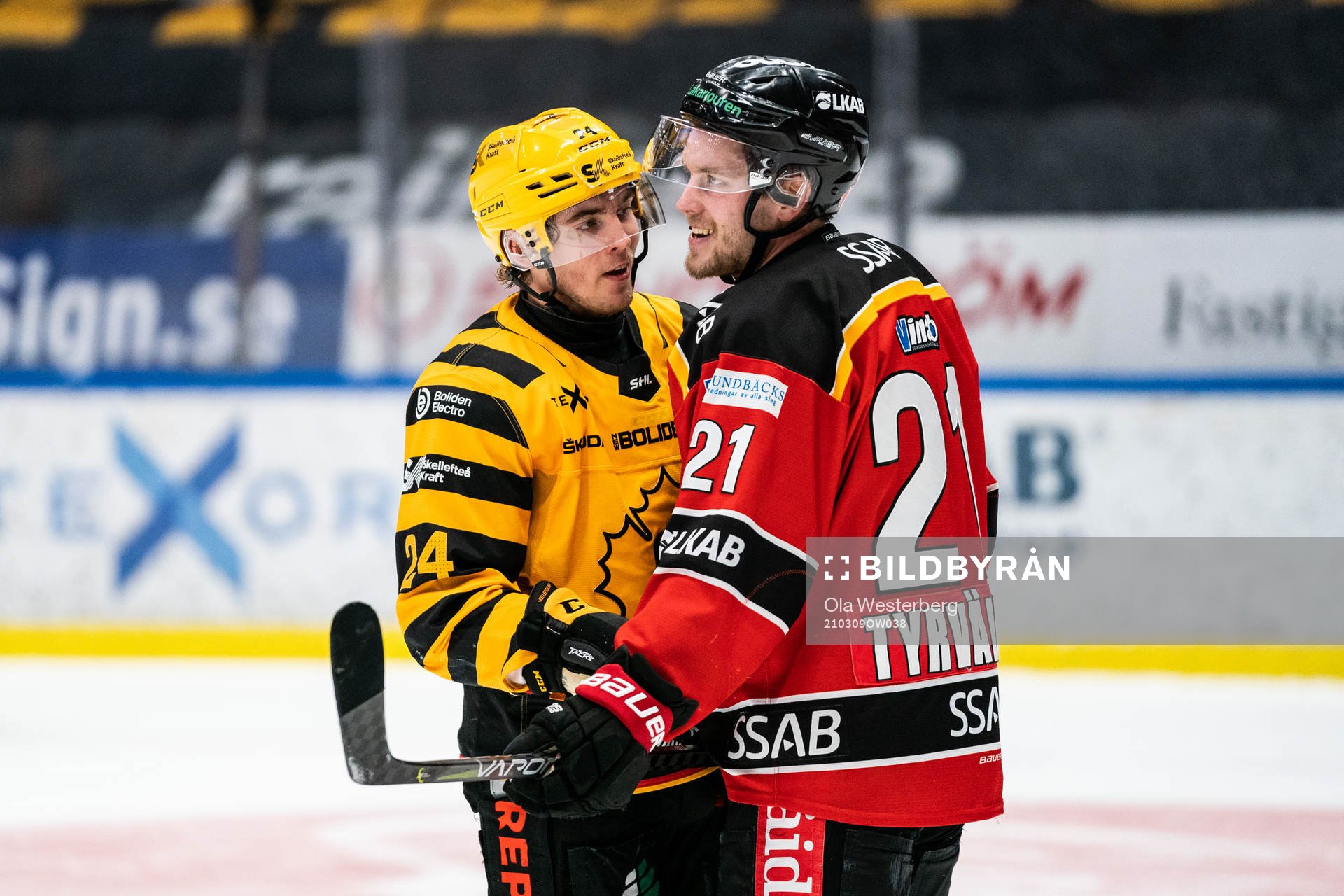 Skellefteås Andreas Wingerli och Luleås Juhani Tyrväinen