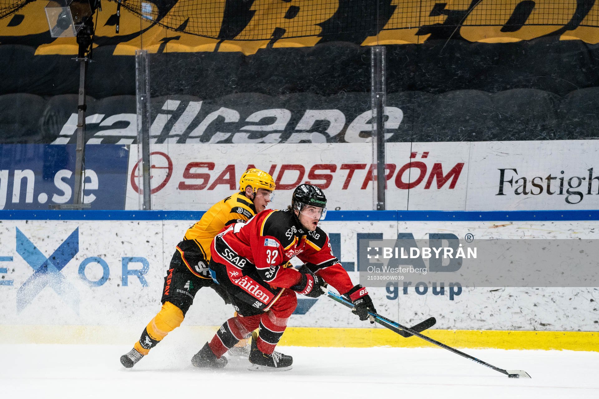 Skellefteås Adam Wilsby och Luleås Oscar Engsund