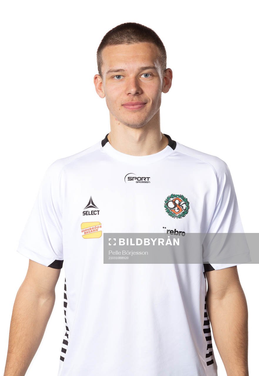 Örebros Arvid Brorsson poserar för ett porträtt den 10 mars 2021 i Örebro.