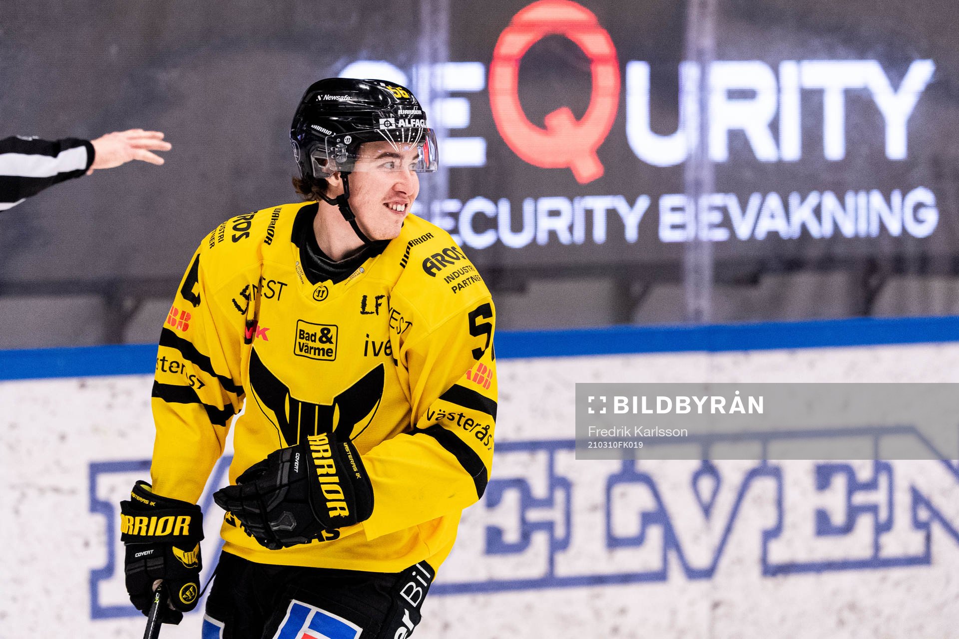 Västerås Alexander Lunsjö jublar