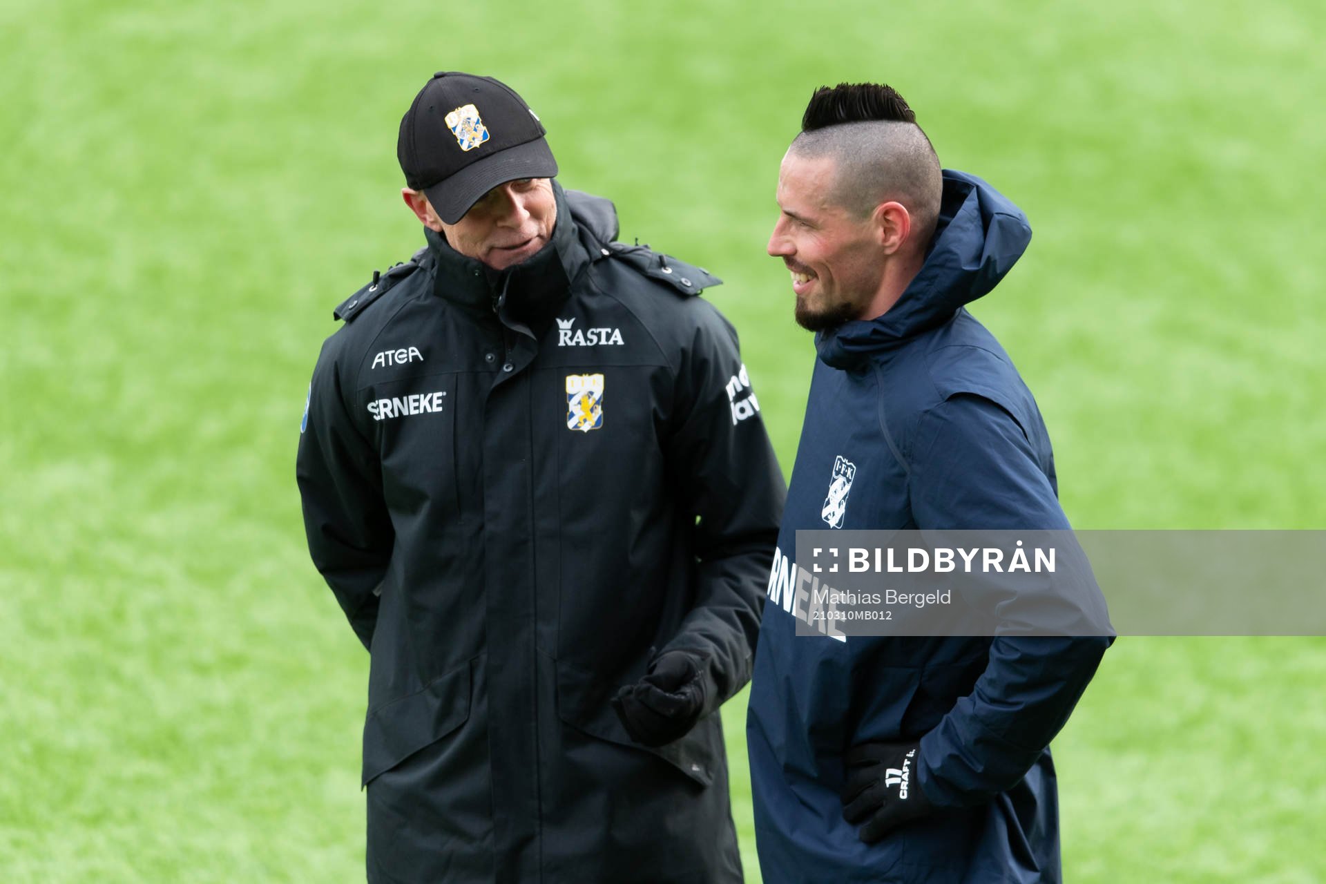 Tränare Roland Nilsson och Marek Hamsik