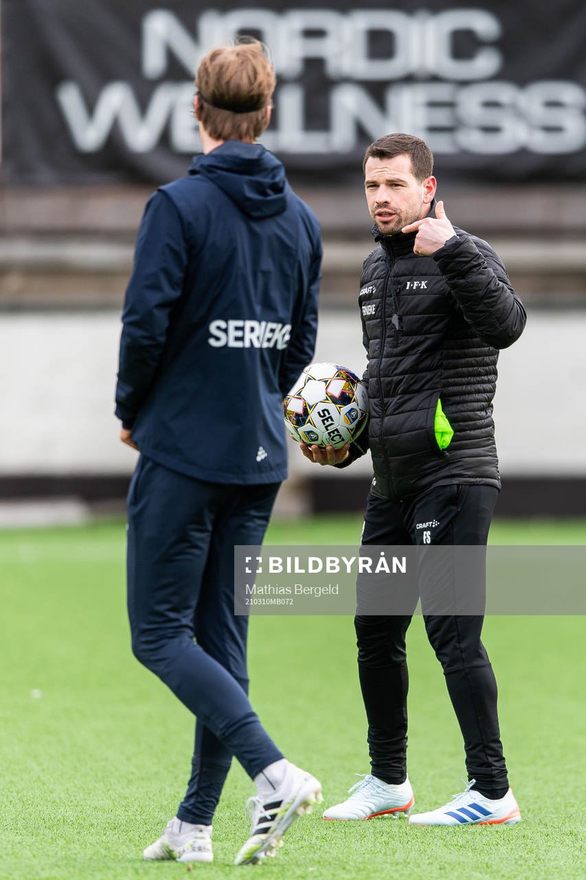 Assisterande tränare Ferran Sibila