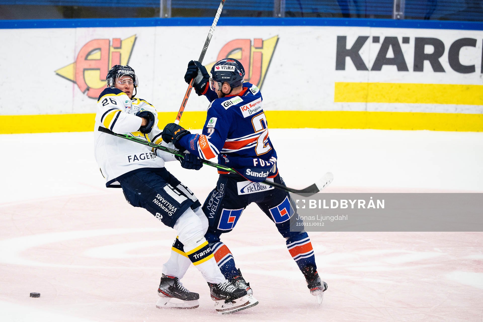 s Alexander Bergström och Växjös Christian Folin