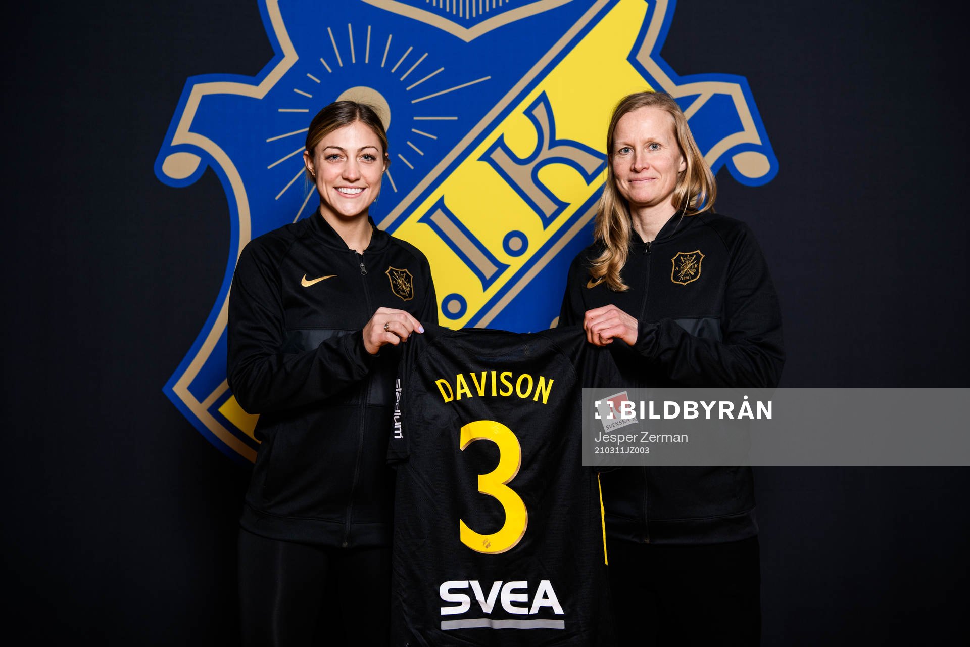 s Hannah Davison
