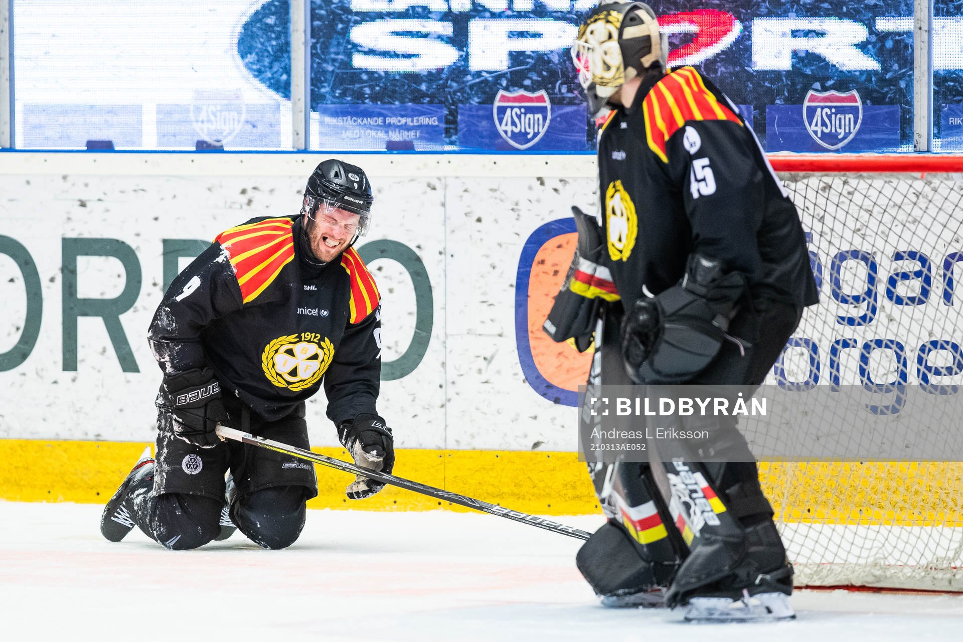 Brynäs Niclas Andersén har ont