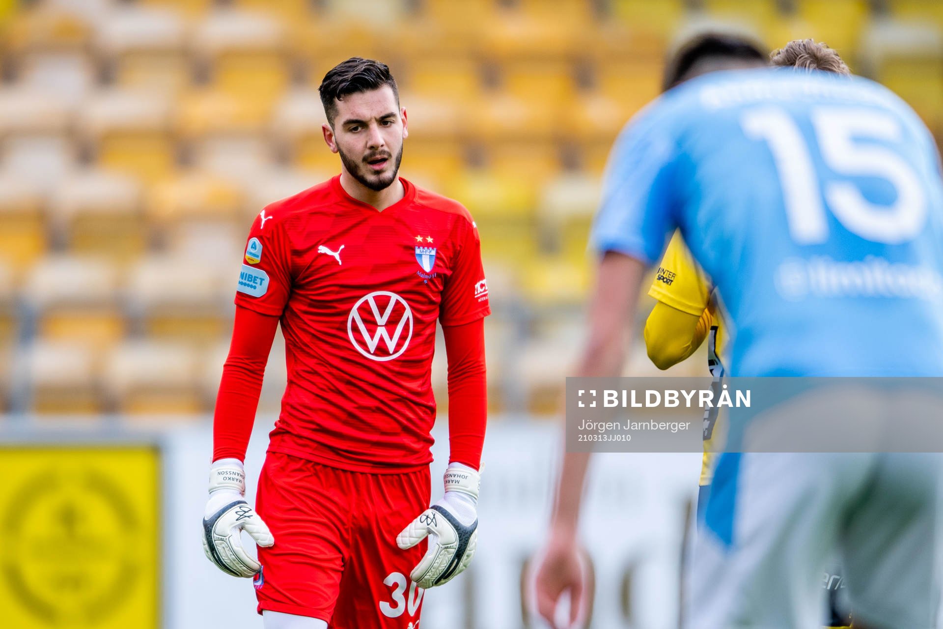 Malmö FFs målvakt Marko Johansson deppar