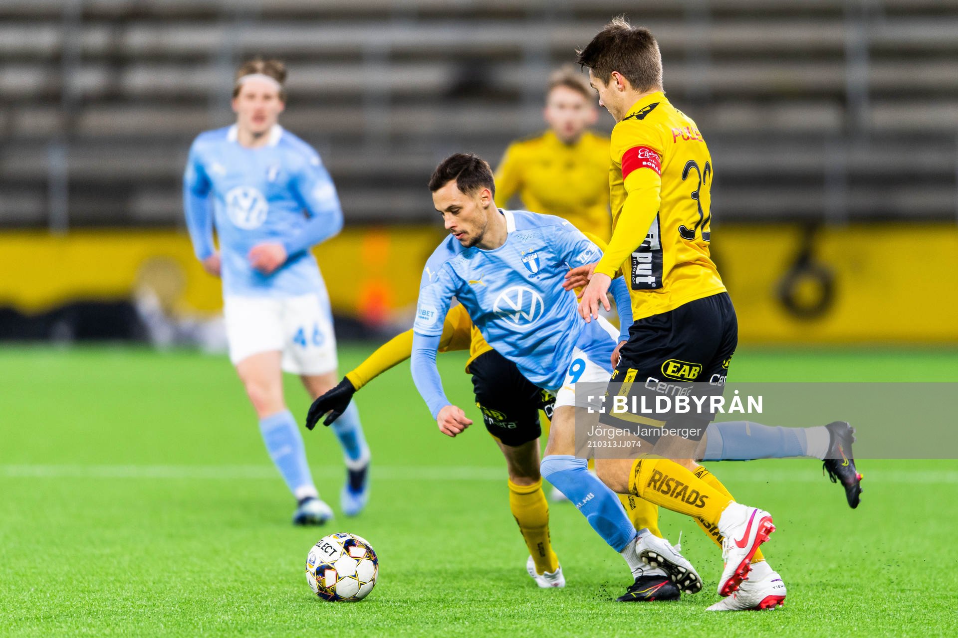 Malmö FFs Veljko Birmancevic och Elfsborgs Gustav Broman