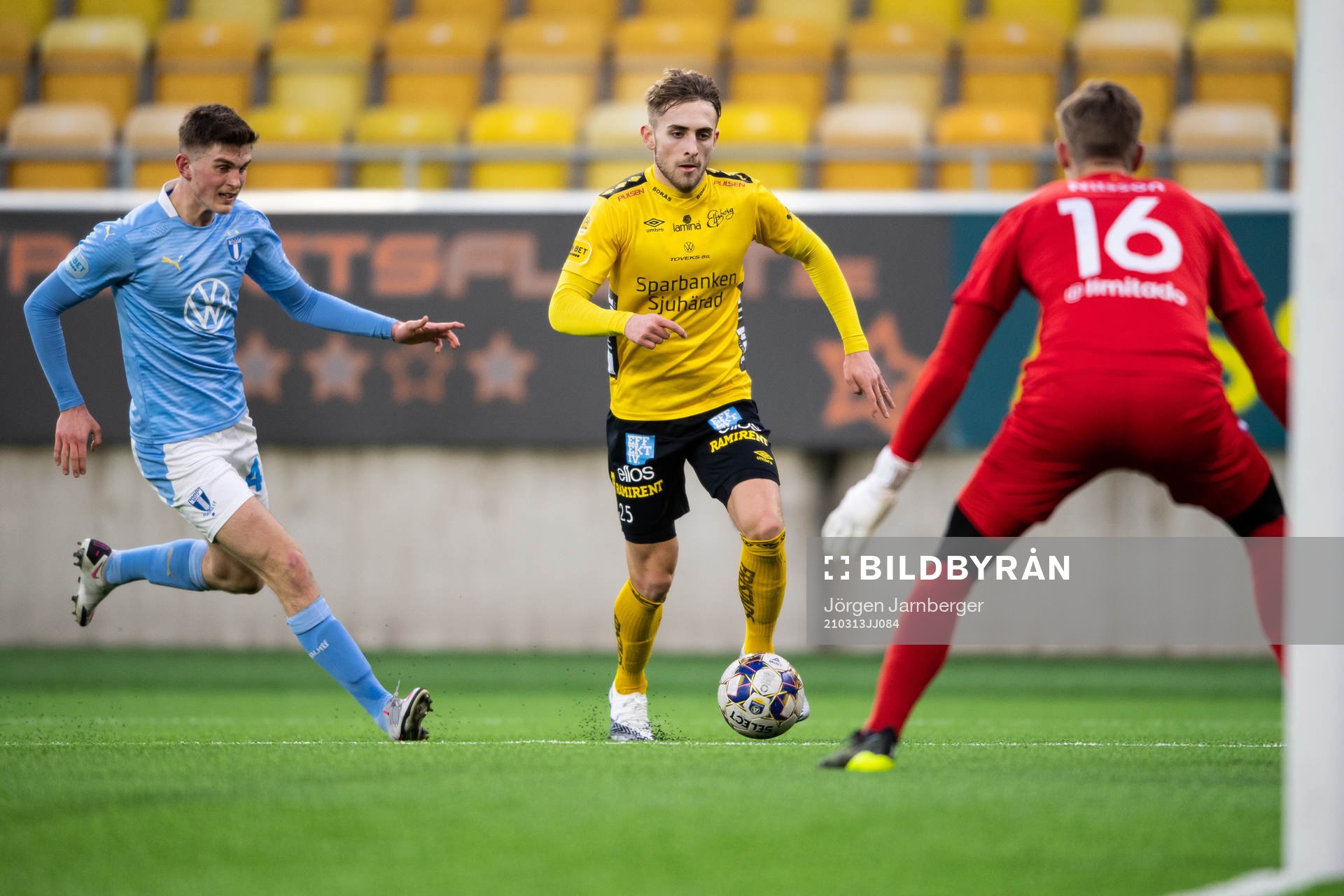 Elfsborgs Jack Cooper Love och Malmö FFs Hugo Bolin