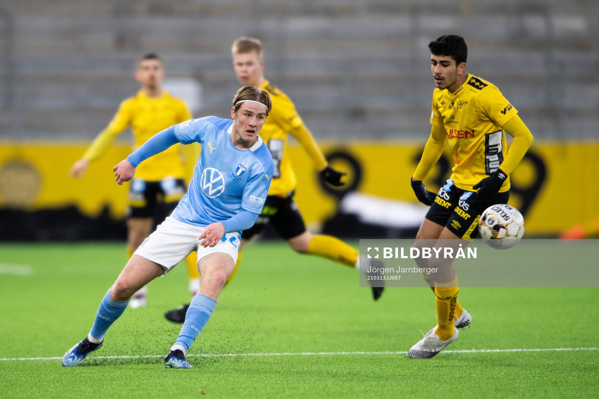Malmö FFs Markus Björkqvist och Elfsborgs Ahmed Qasem