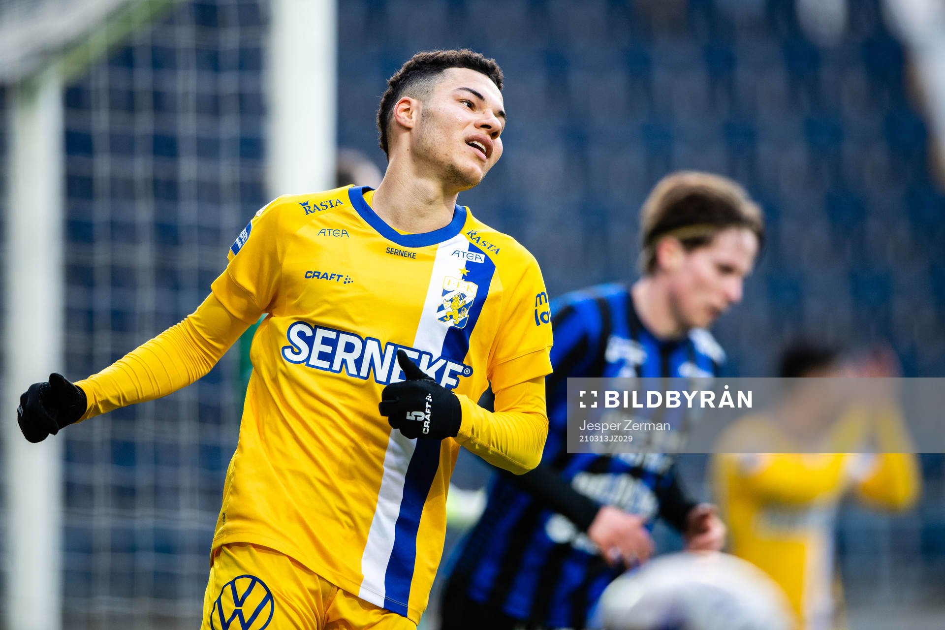 IFK Göteborgs Alexander Jallow deppar