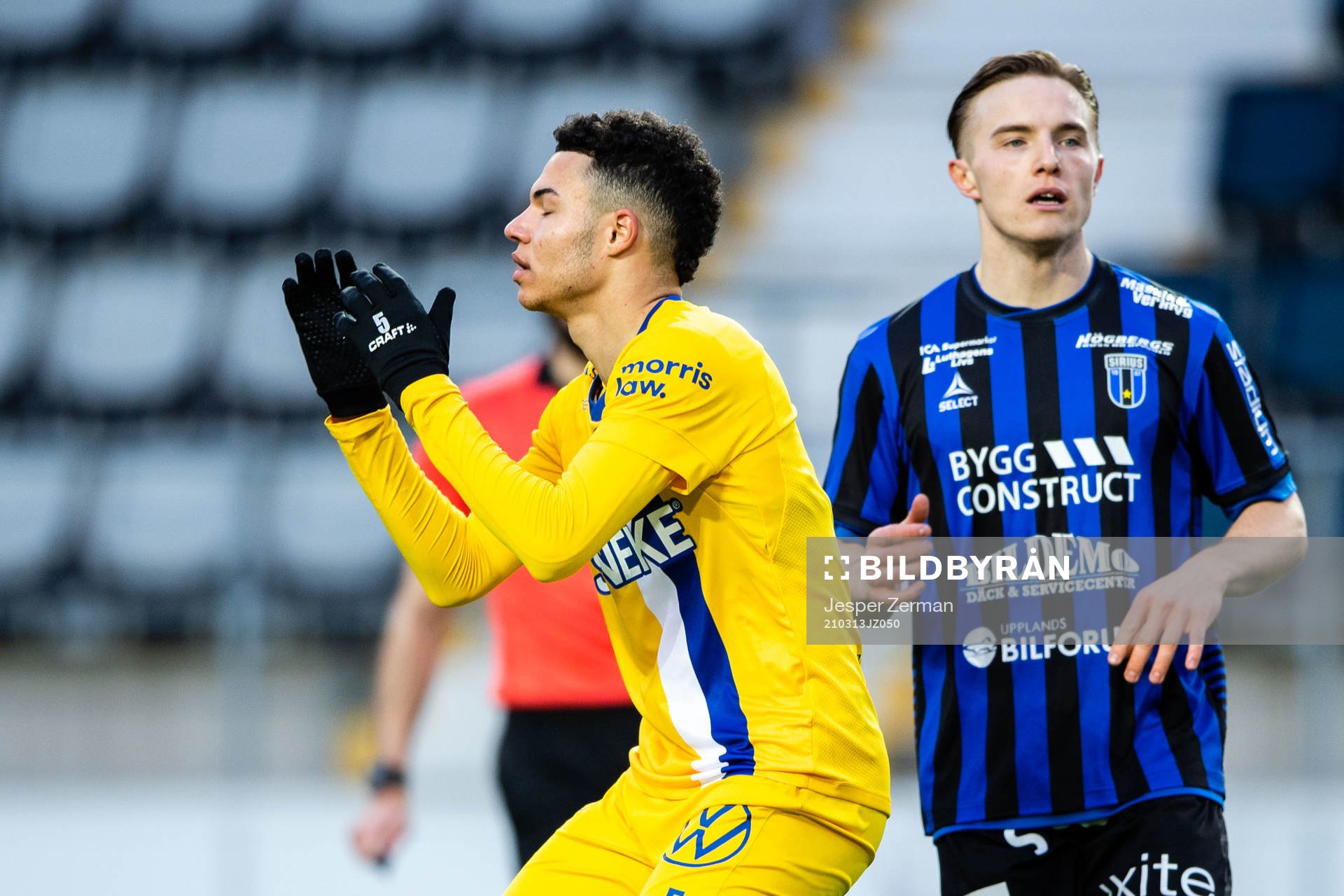 IFK Göteborgs Alexander Jallow deppar och Sirius Jacob
