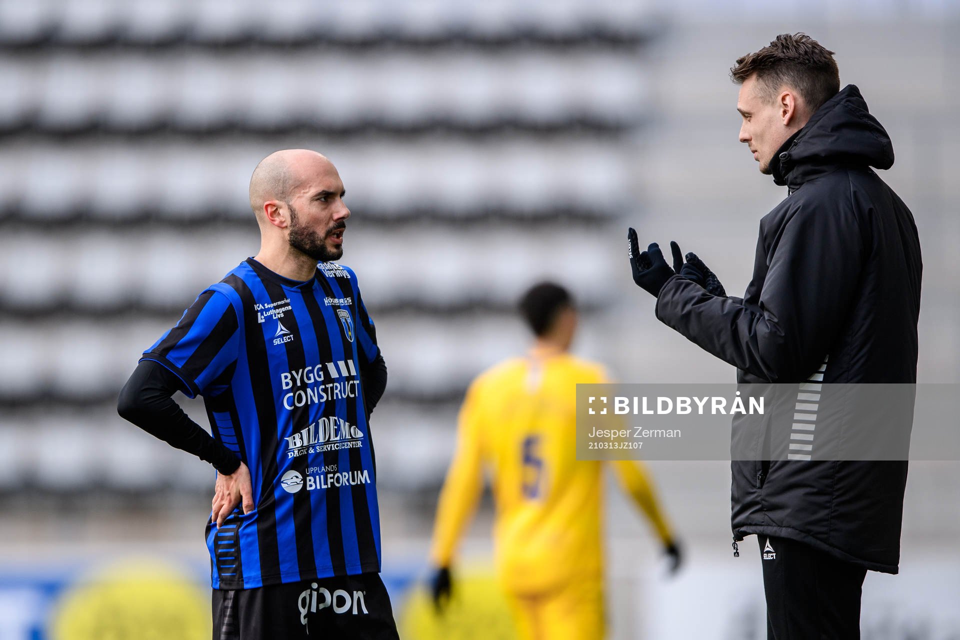 Sirius Karl Larson och tränare Daniel Bäckström