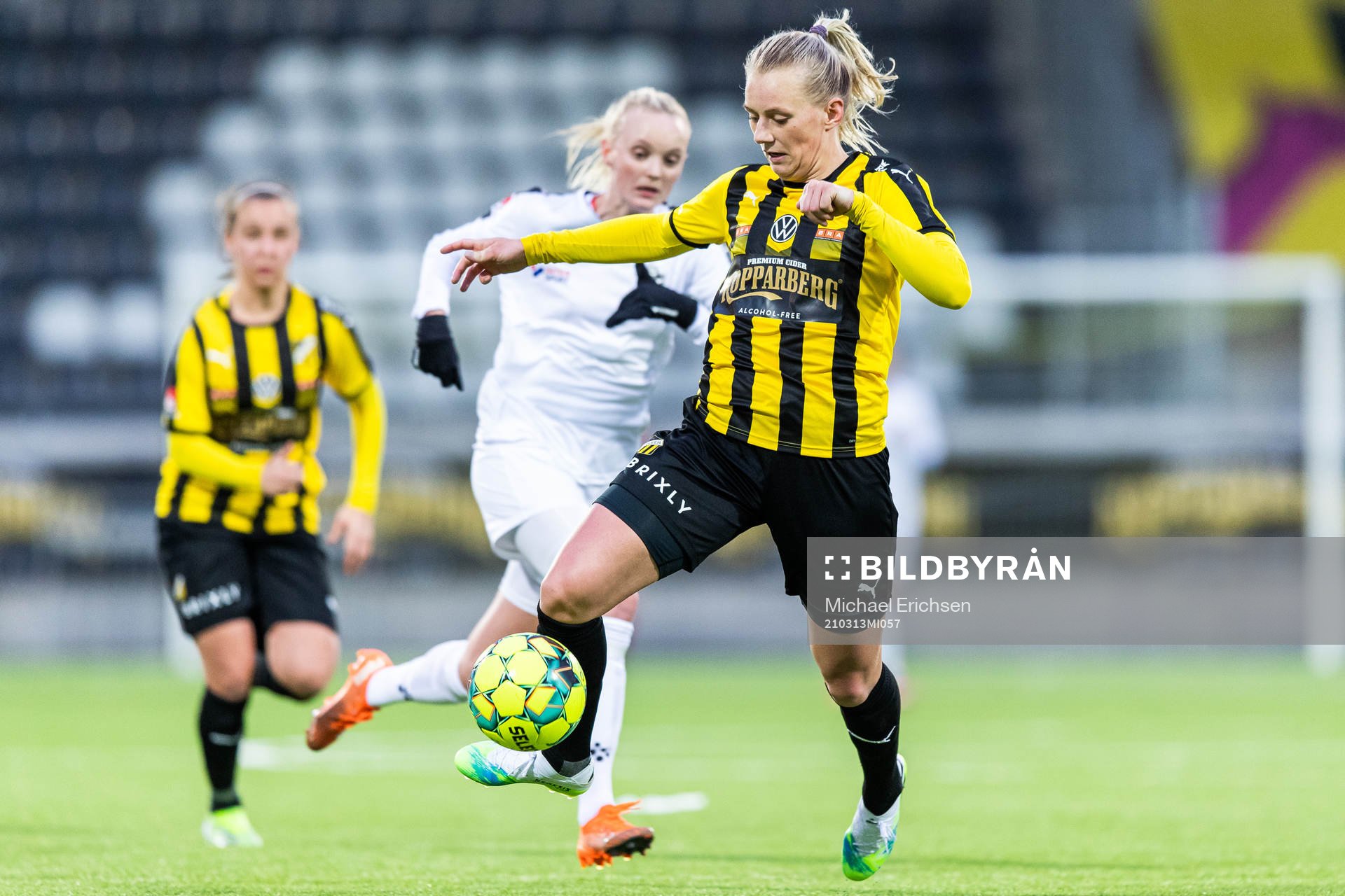 Häckens Stina Blackstenius