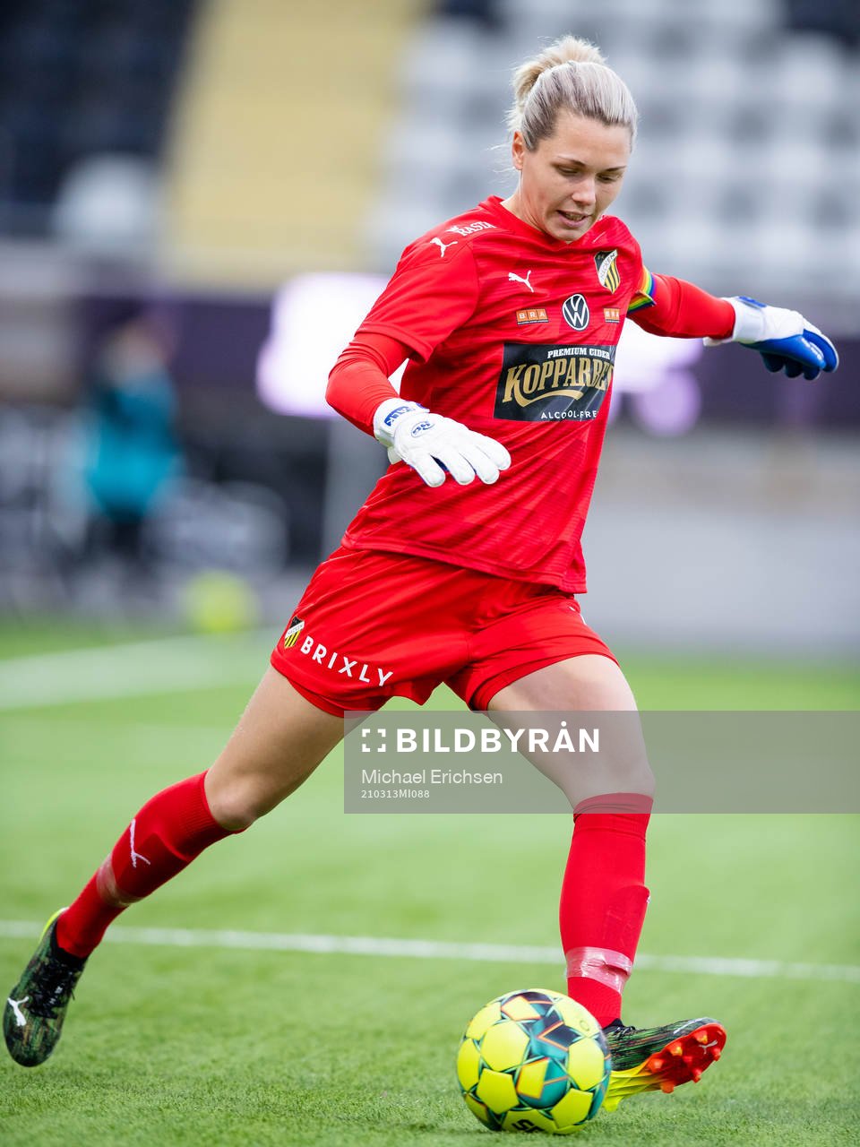 Häckens målvakt Jennifer Falk