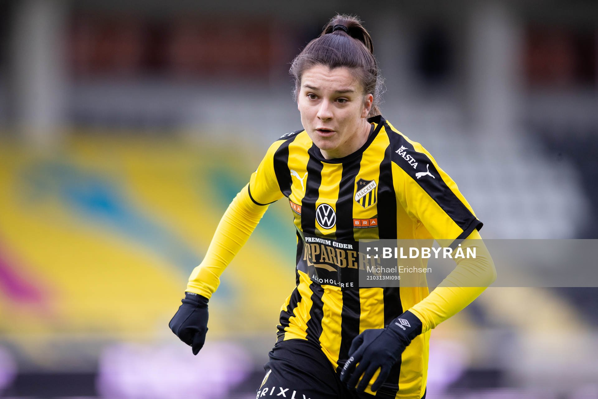 Häckens Anna Julia Csiki