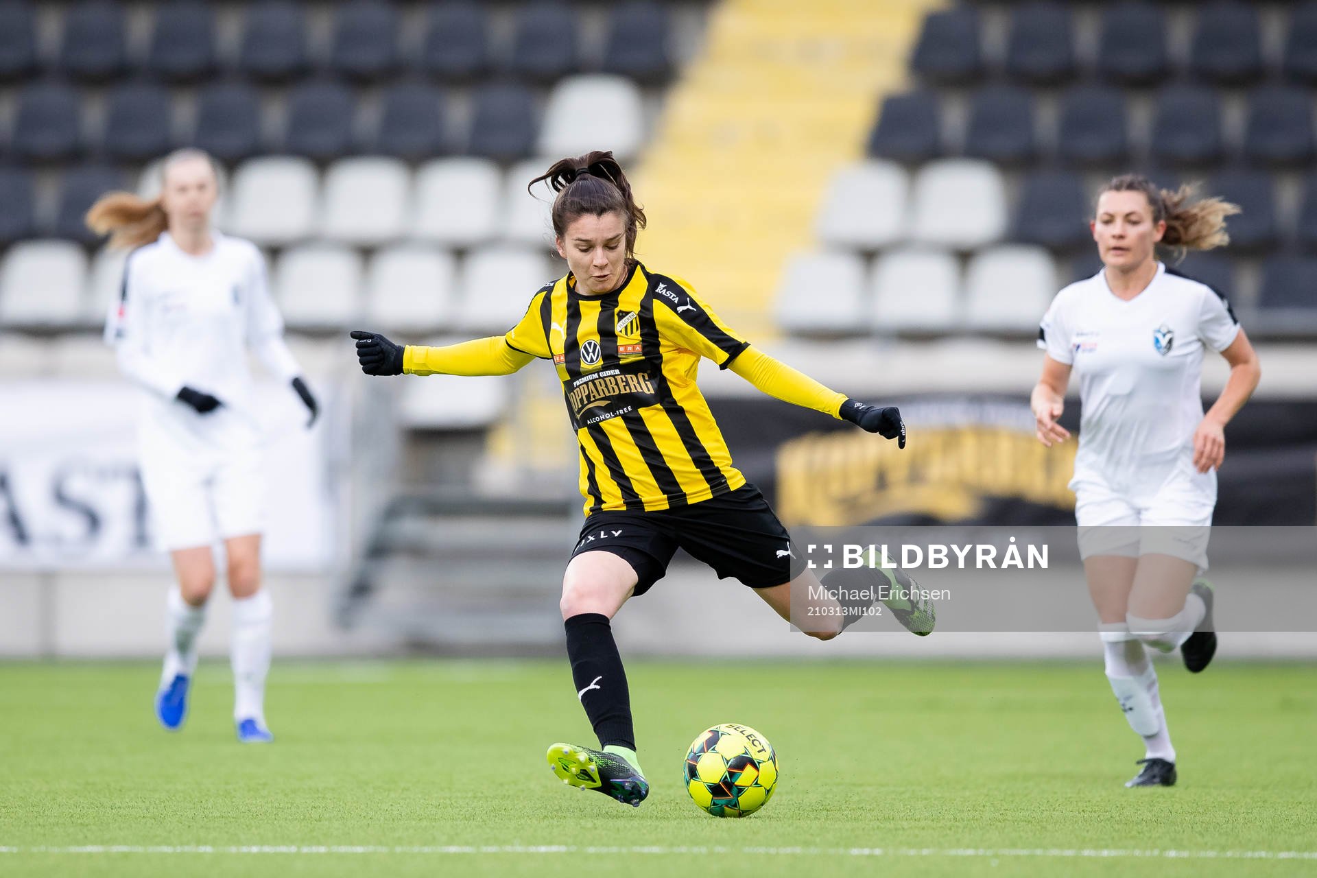 Häckens Anna Julia Csiki
