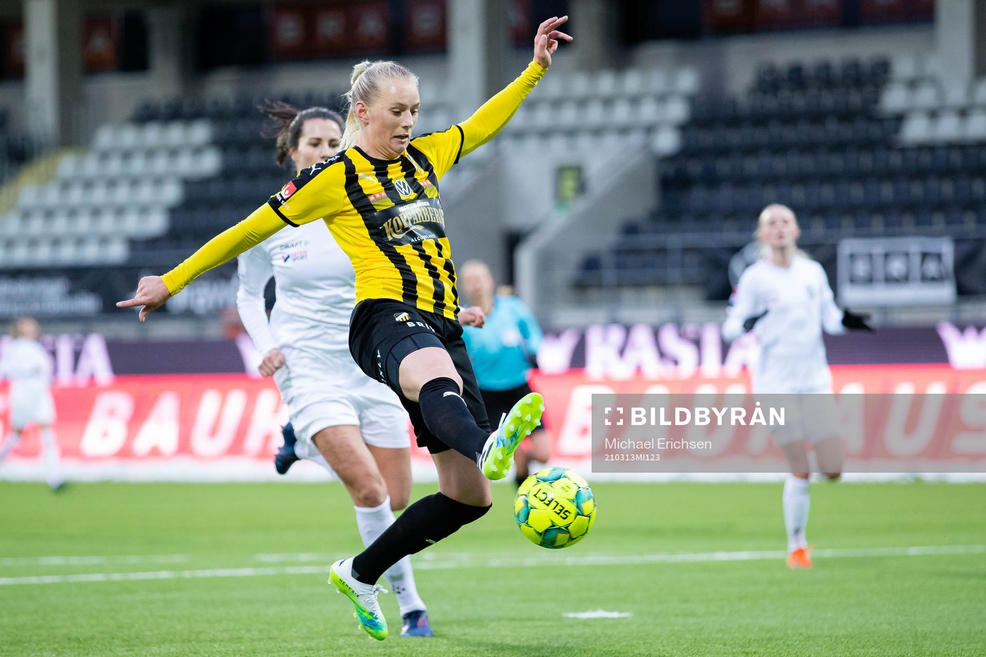 Häckens Stina Blackstenius