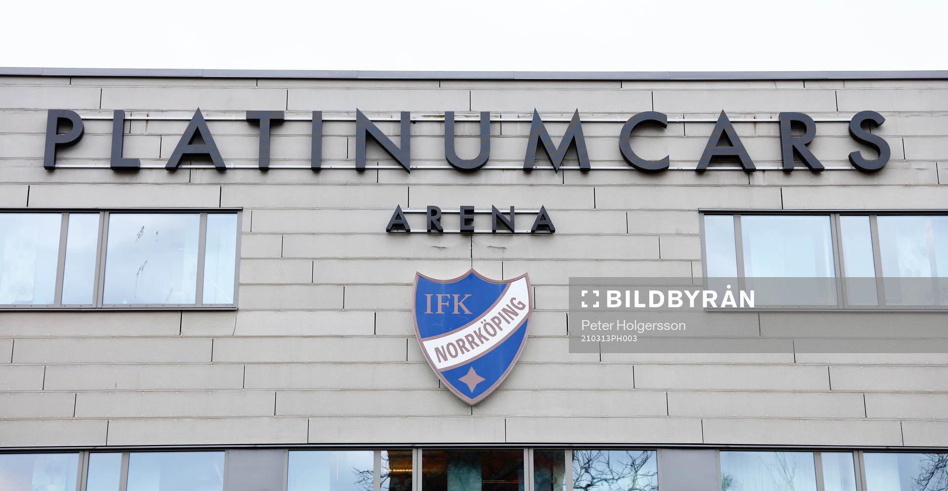 Platinumcars Arena före fotbollsmatchen i Svenska Cupen