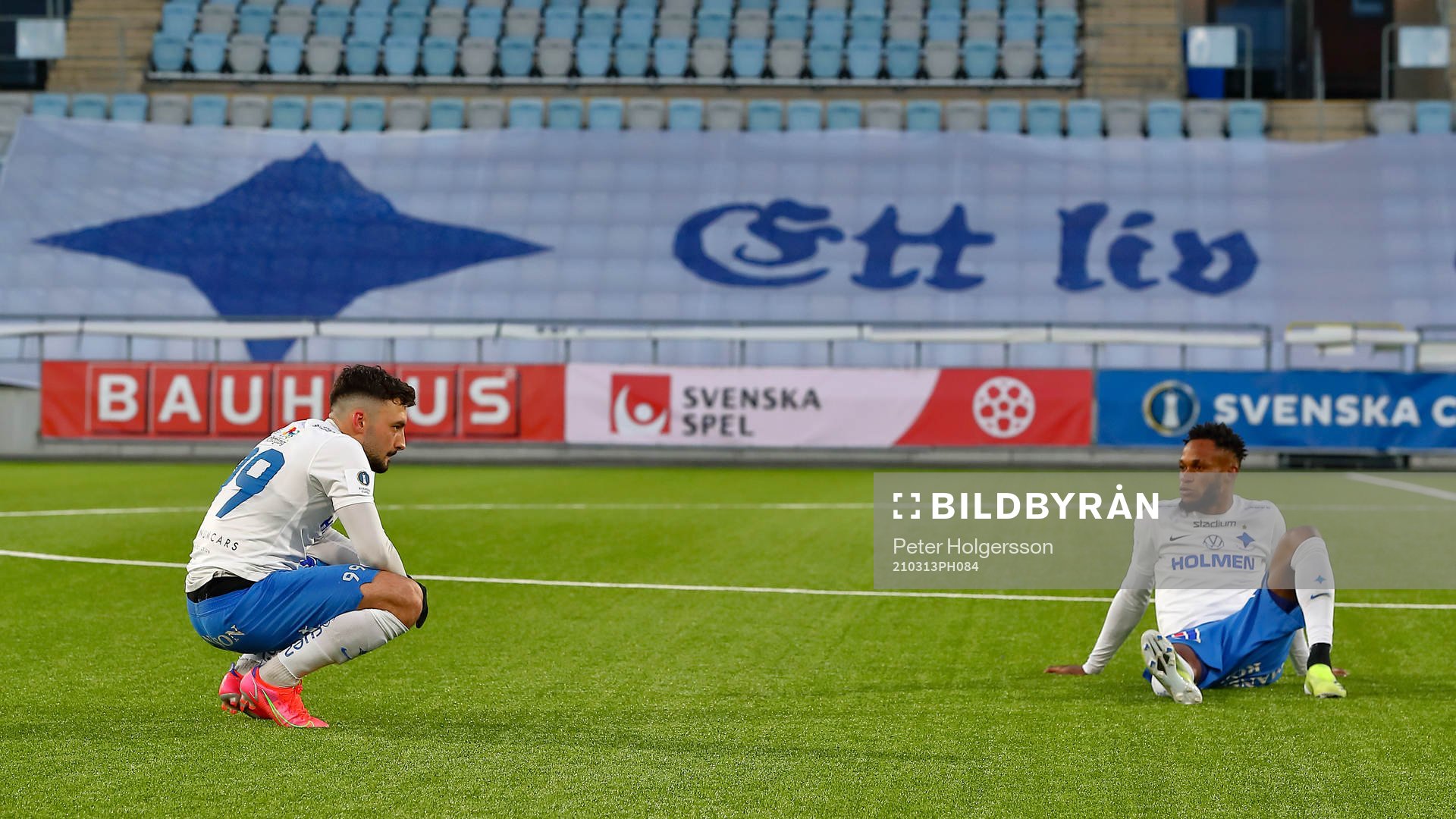 IFK Norrköpings Sead Haksabanovic och Samuel Adegbenro