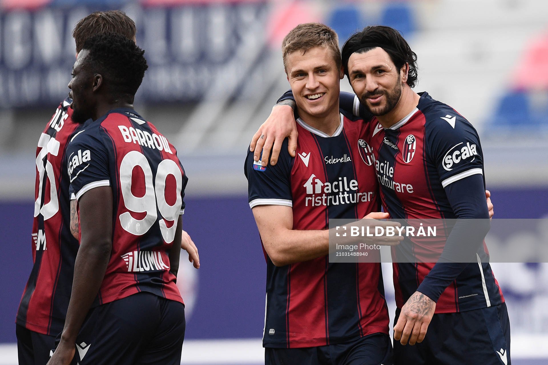 Mattias Svanberg of Bologna celebrates