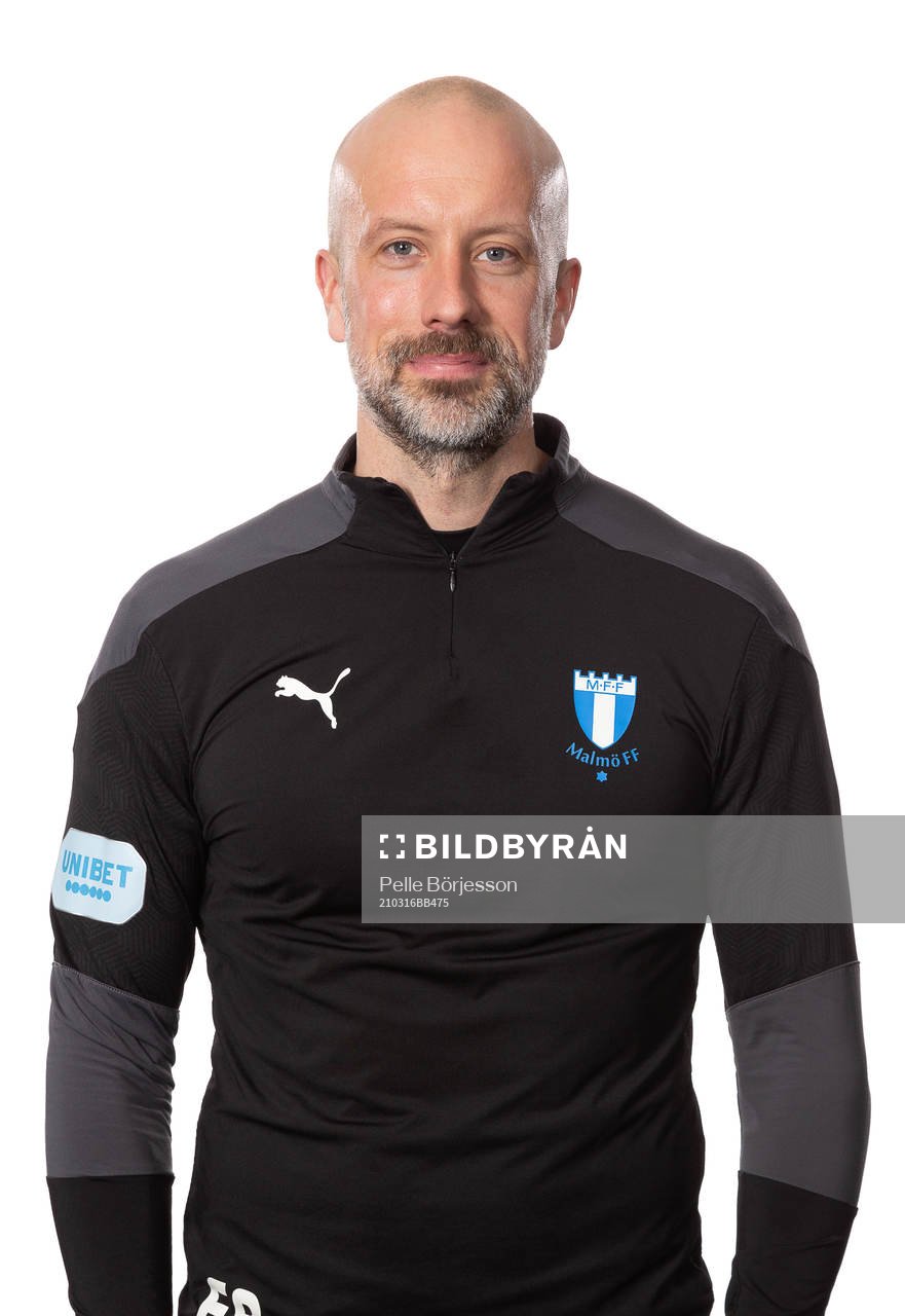 Malmö FF:s fysioterapeut Erik Bergstrand poserar för ett porträtt den 16 mars 2021 i Malmö.