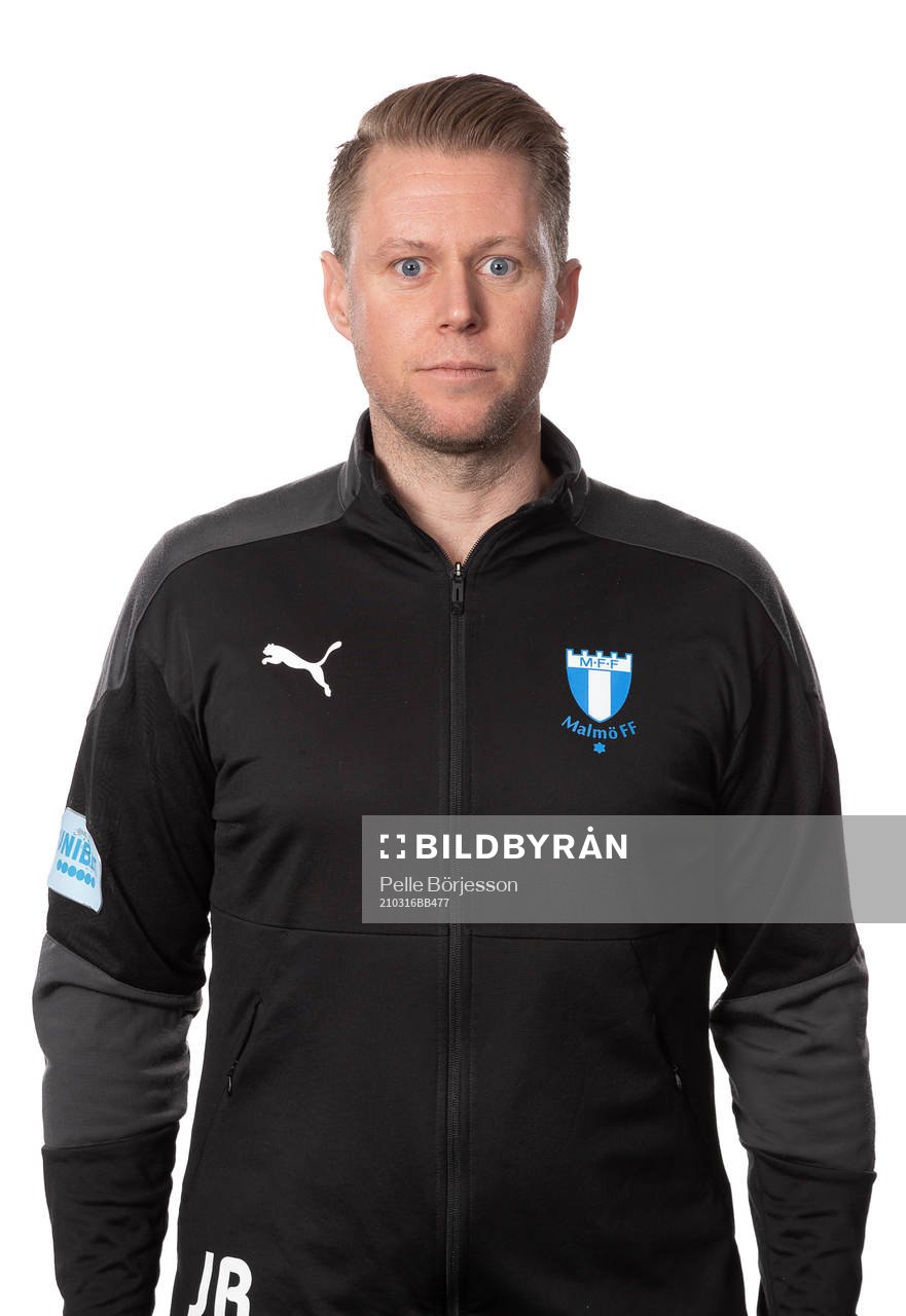 Malmö FF:s fysioterapeut Jesper Robertsson poserar för ett porträtt den 16 mars 2021 i Malmö.