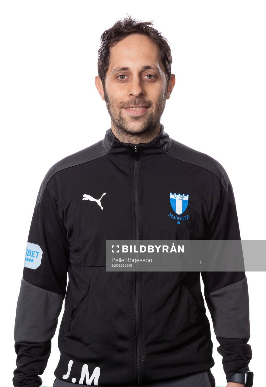 Malmö FF:s analytiker José Martínez poserar för ett porträtt den 16 mars 2021 i Malmö.