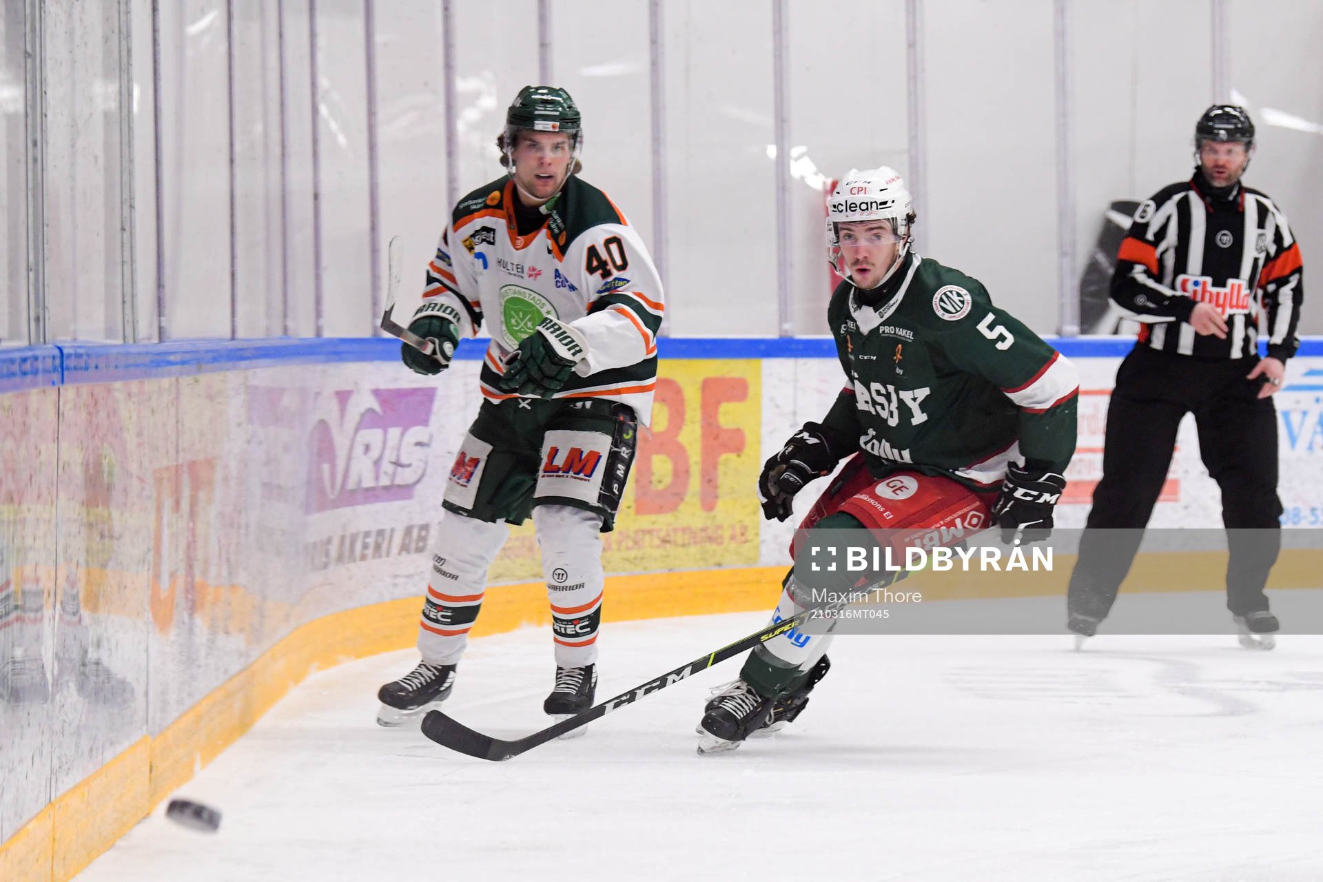 Kristianstads Kalle Miketinac och Väsbys Phil Kemp