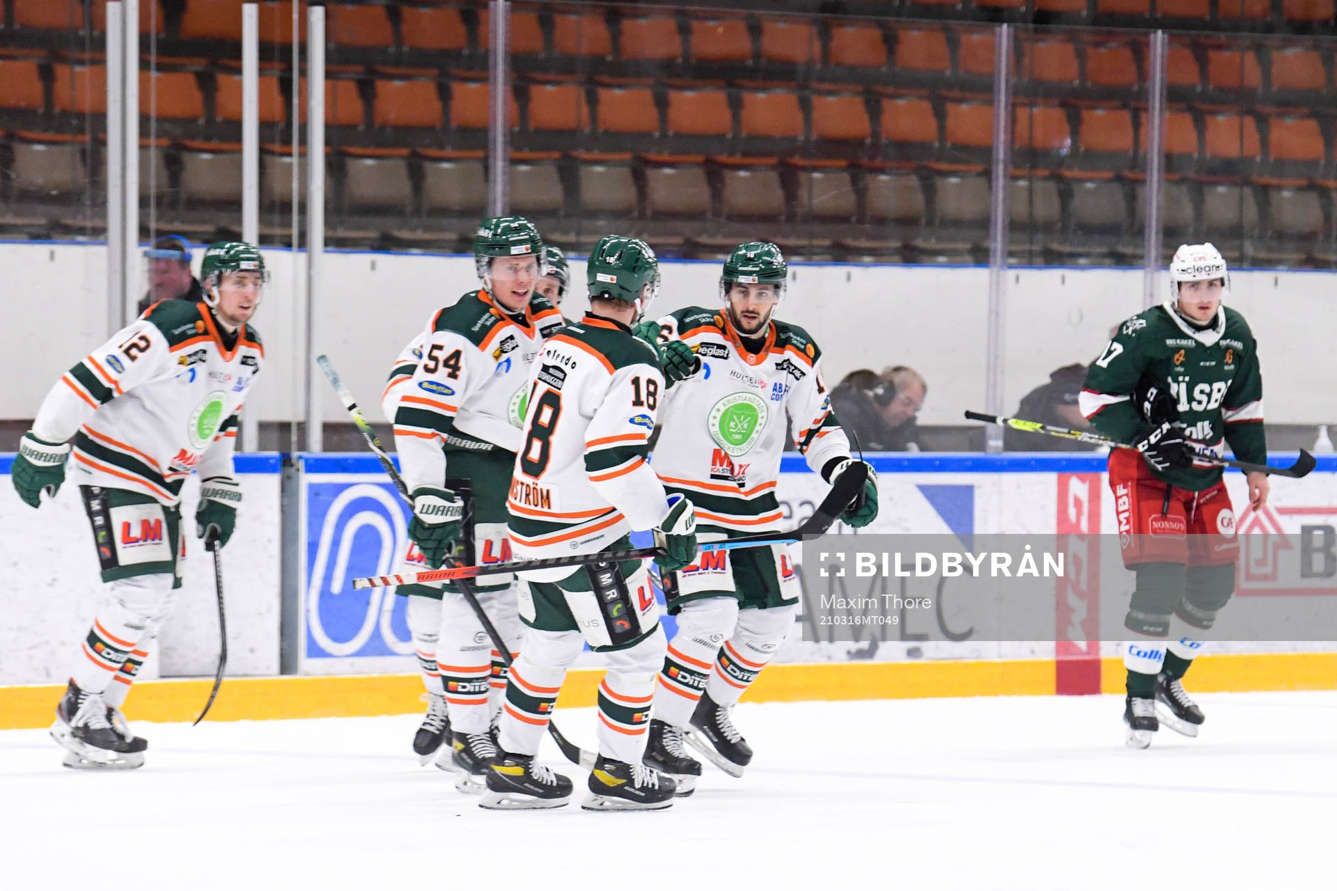Kristianstads Kevin Wennström och David Levin jublar