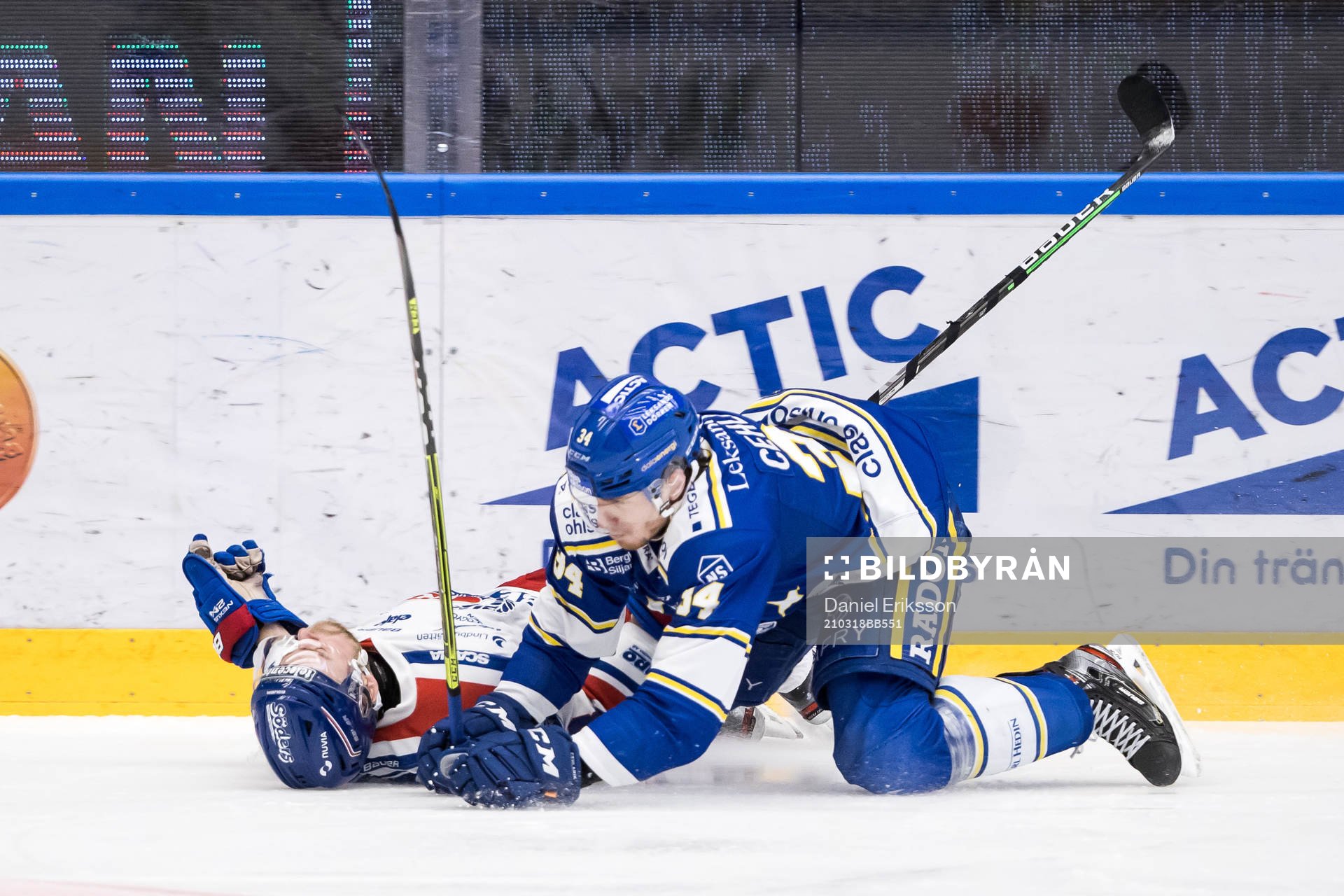 Leksands Peter Cehlarik och Oskarshamns Nichlas Torp