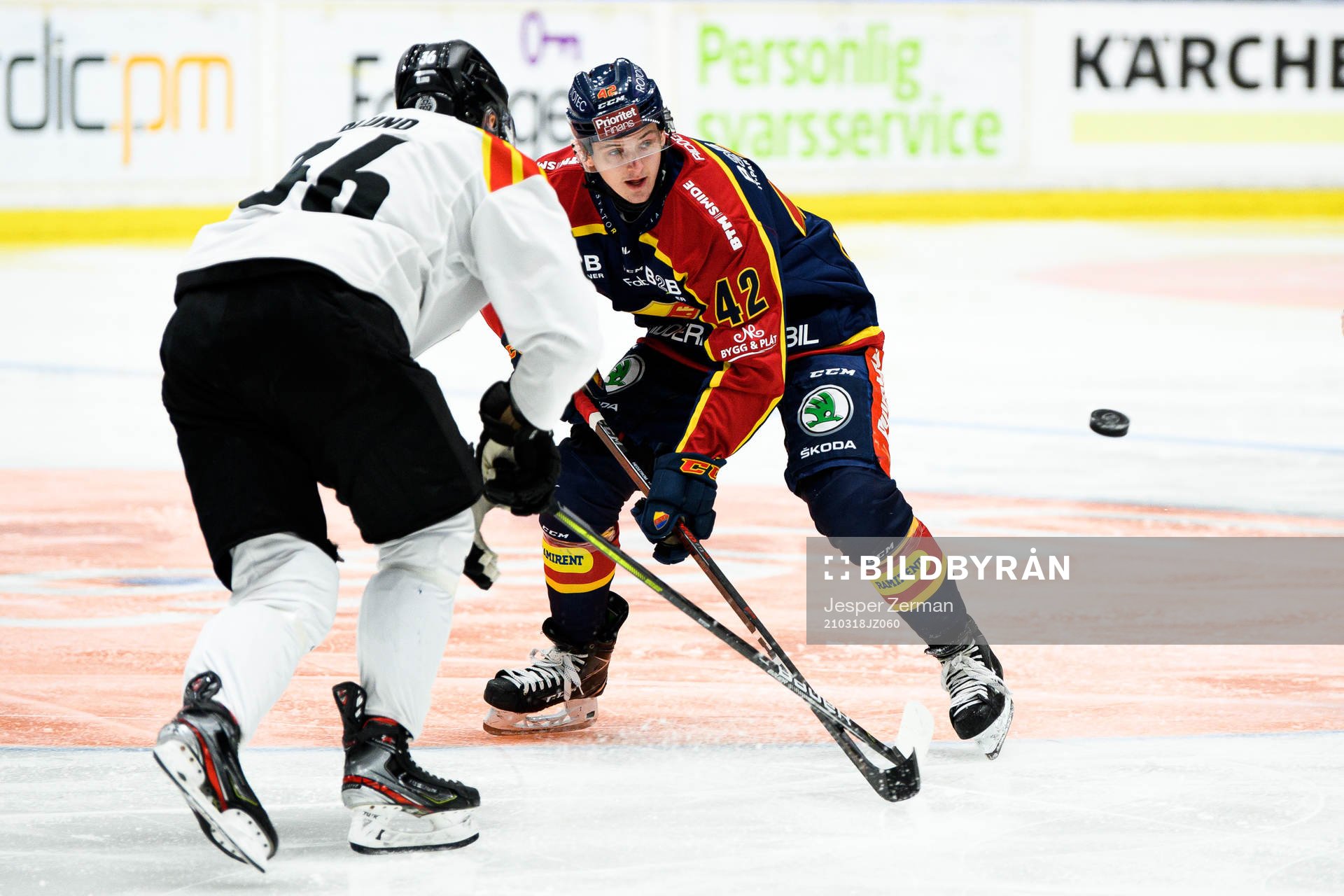 Brynäs Linus Ölund och Djurgårdens Ludvig Hedström