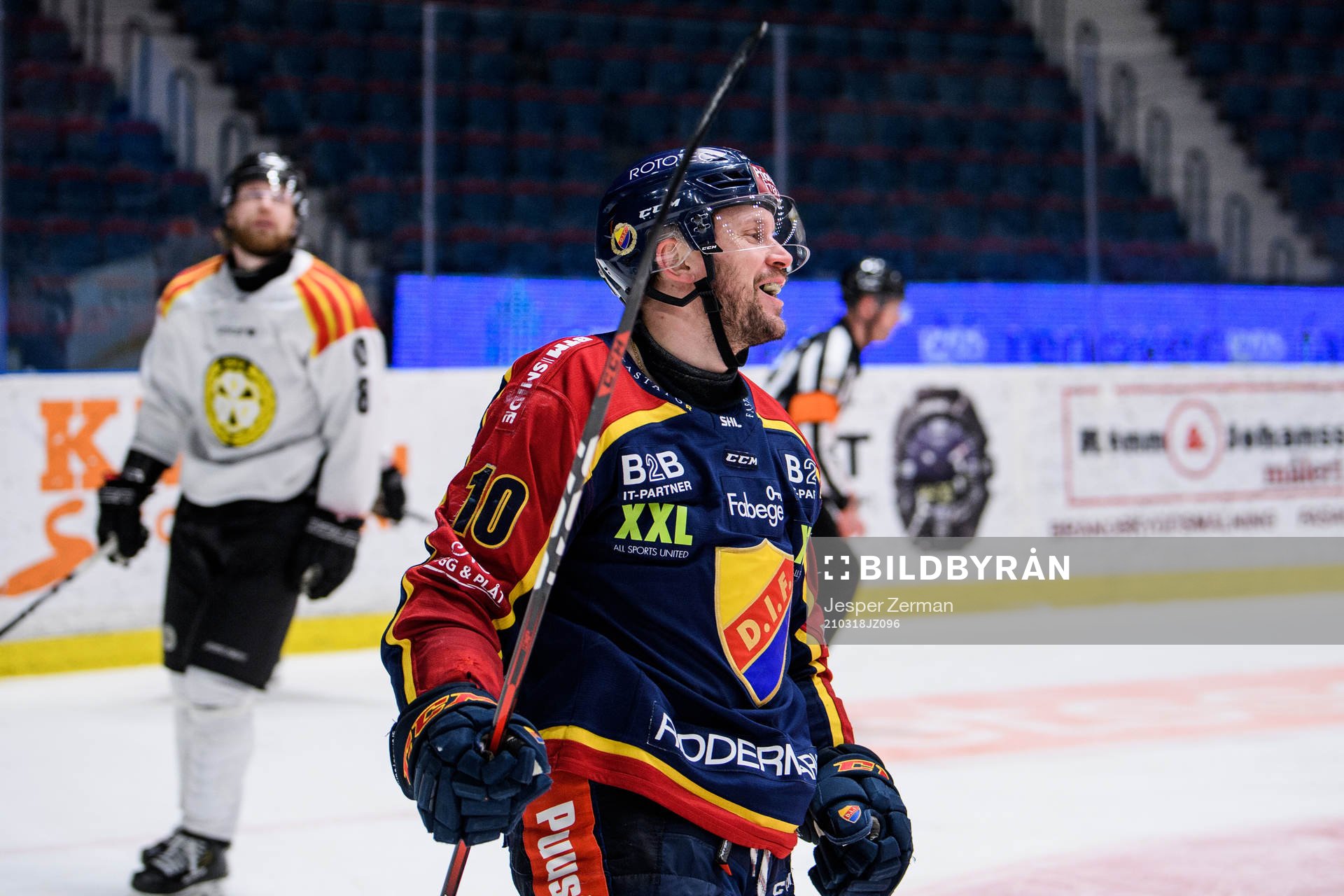 Djurgårdens Niclas Bergfors jublar