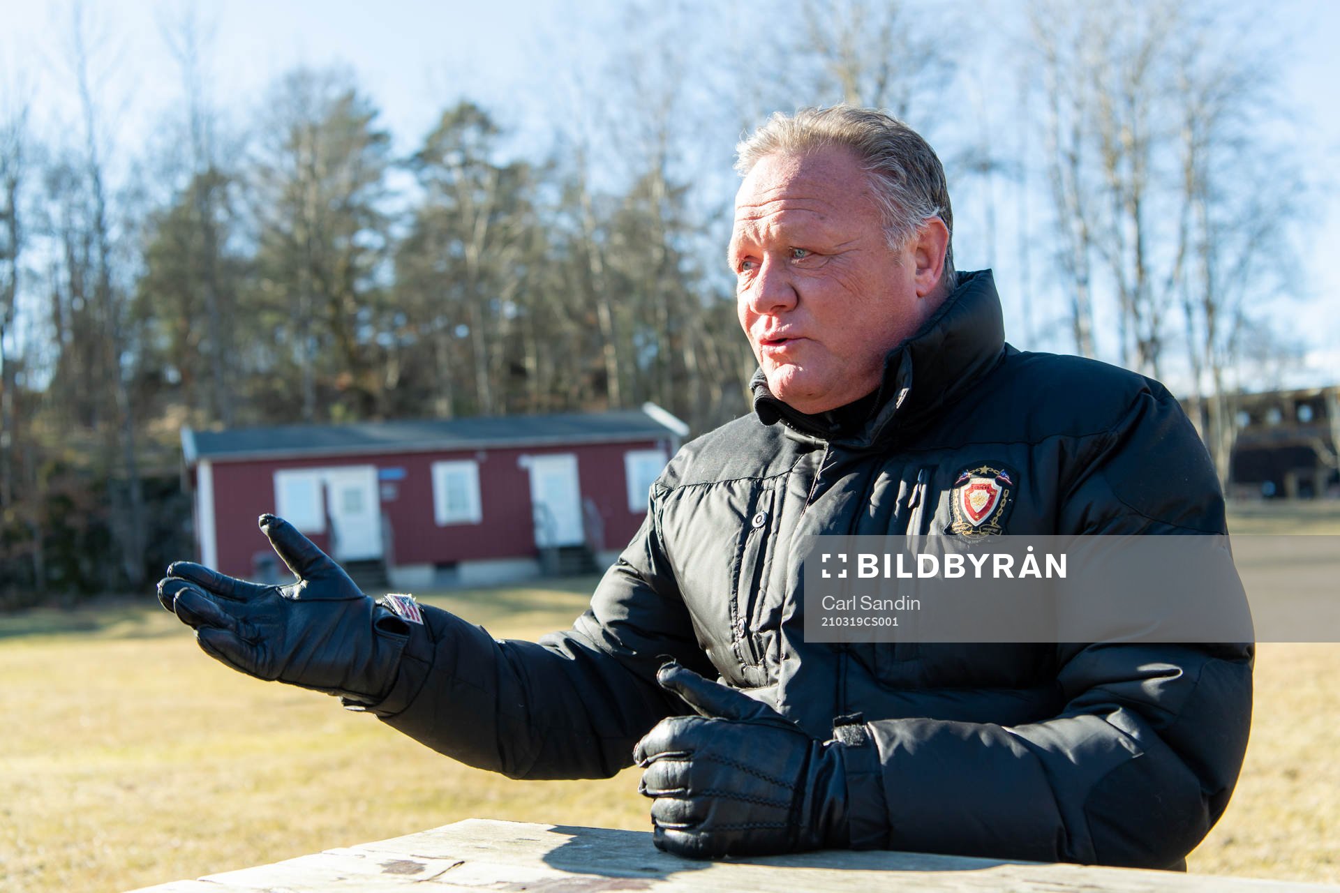 Örgrytes f.d. ordförande Joacim Nordh blir intervjuad