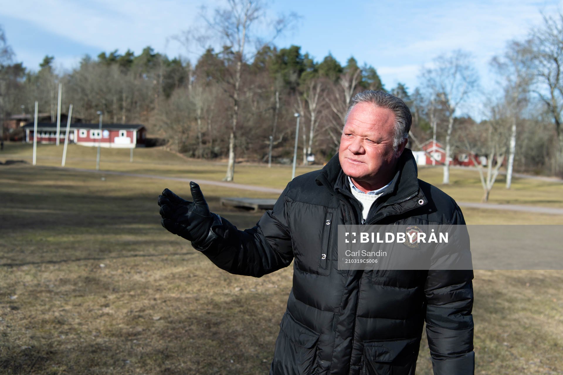 Örgrytes f.d. ordförande Joacim Nordh blir intervjuad