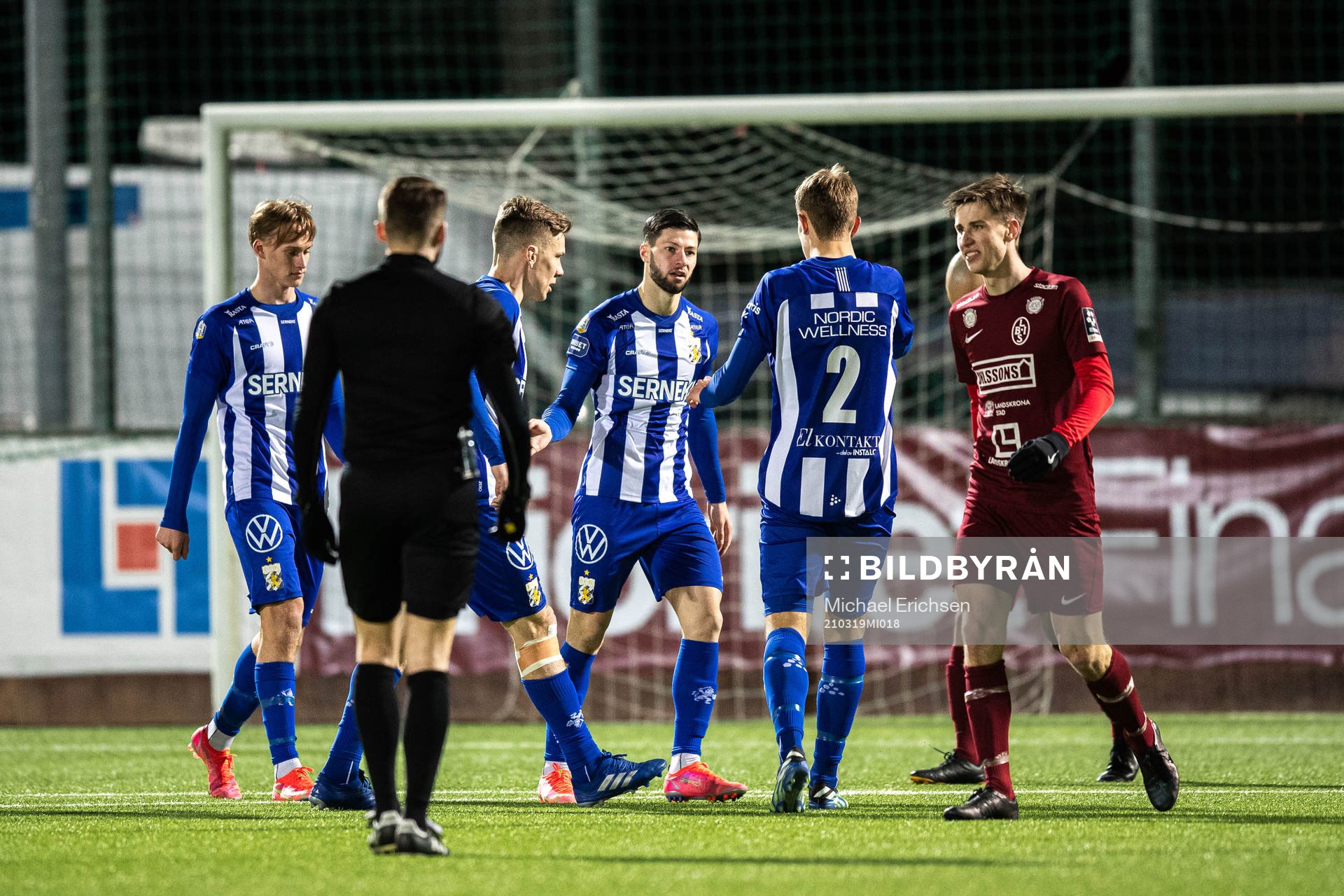 IFK Göteborgs Kevin Yakob jublar med lagkamrater