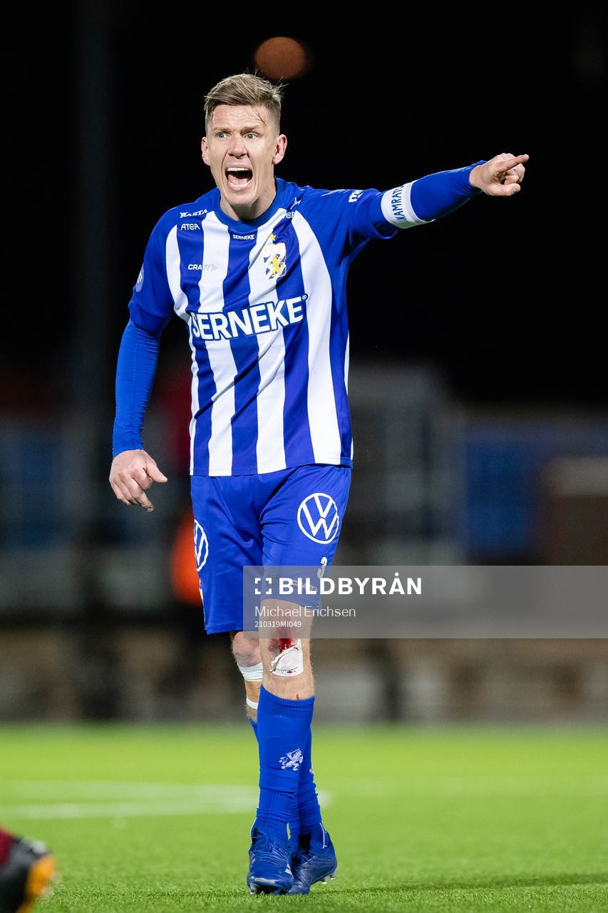 IFK Göteborgs Pontus Wenbloom under fotbollsmatchen i träningsmatchen mellan IFK Göteborg och Landskrona den 19 mars 2021 i Göteborg.