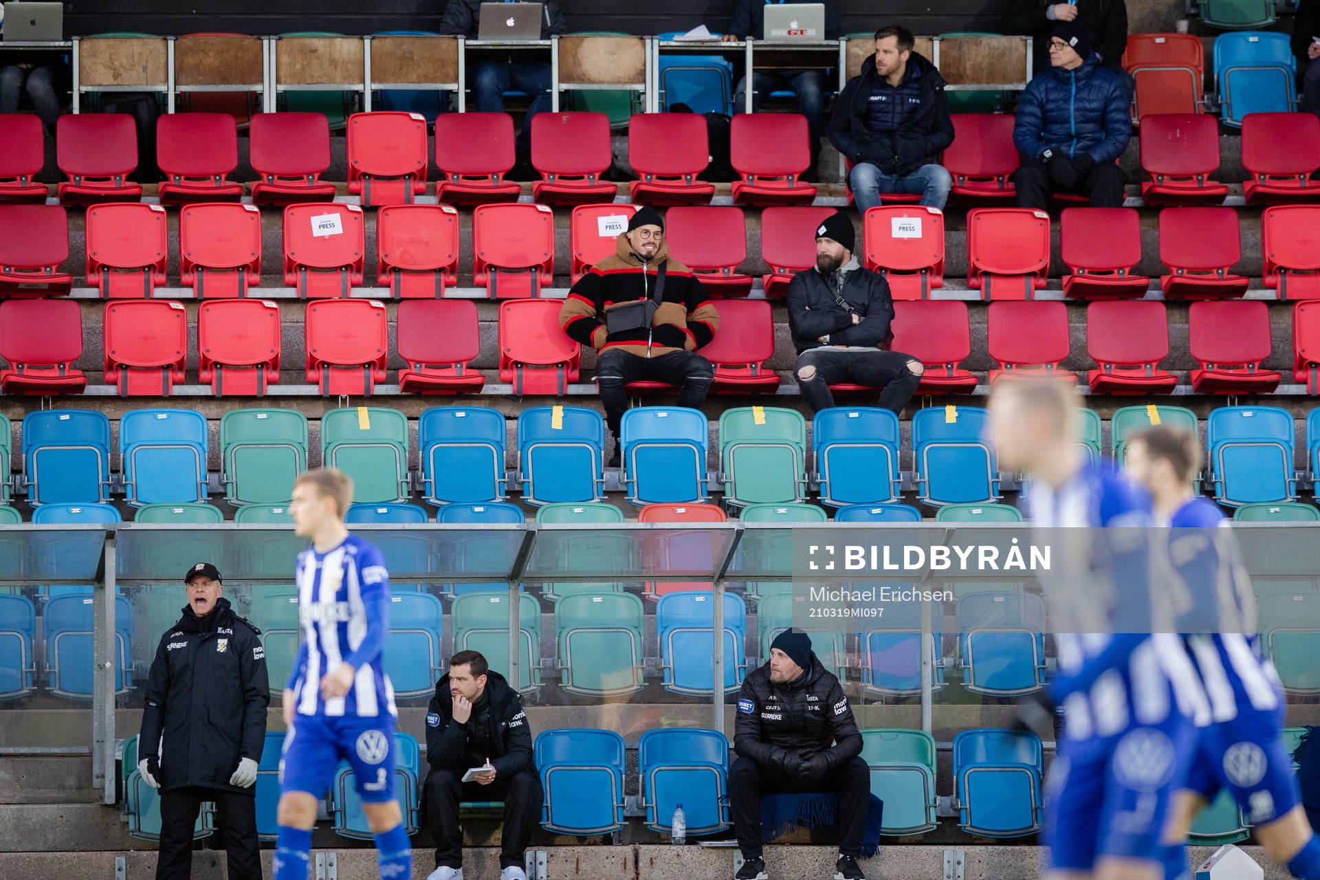 IFK Göteborgs Marek Hamsik på läktaren