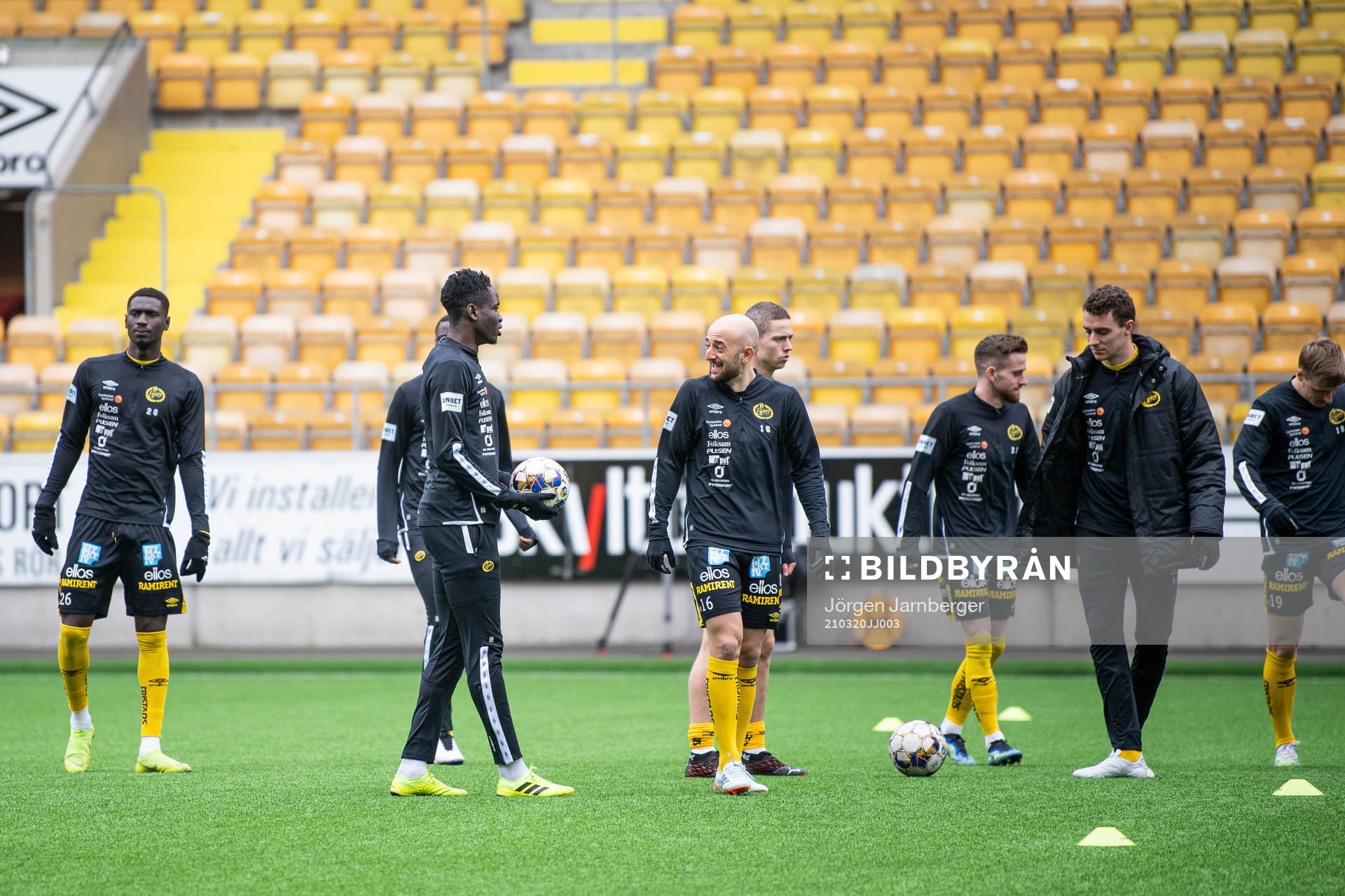 Elfsborgs spelare värmer upp