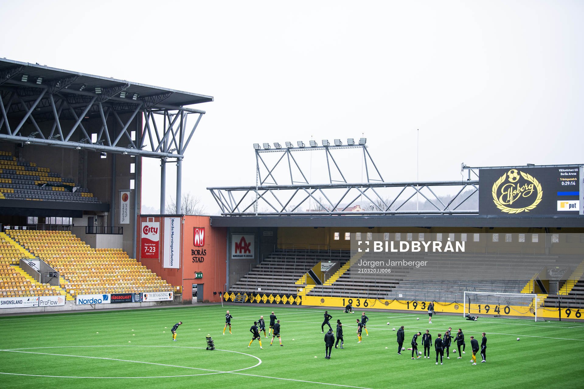 Elfsborgs spelare värmer upp