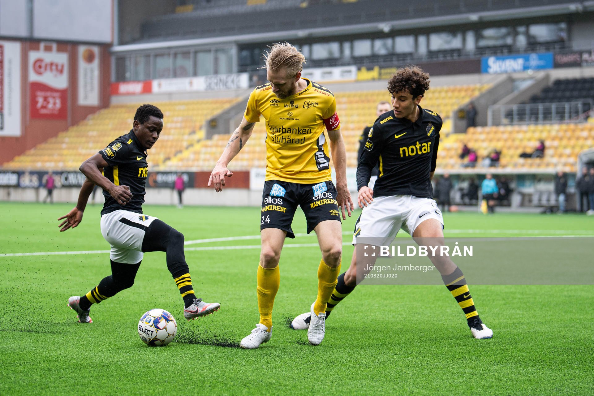 s Erick Otieno och Robin Tihi