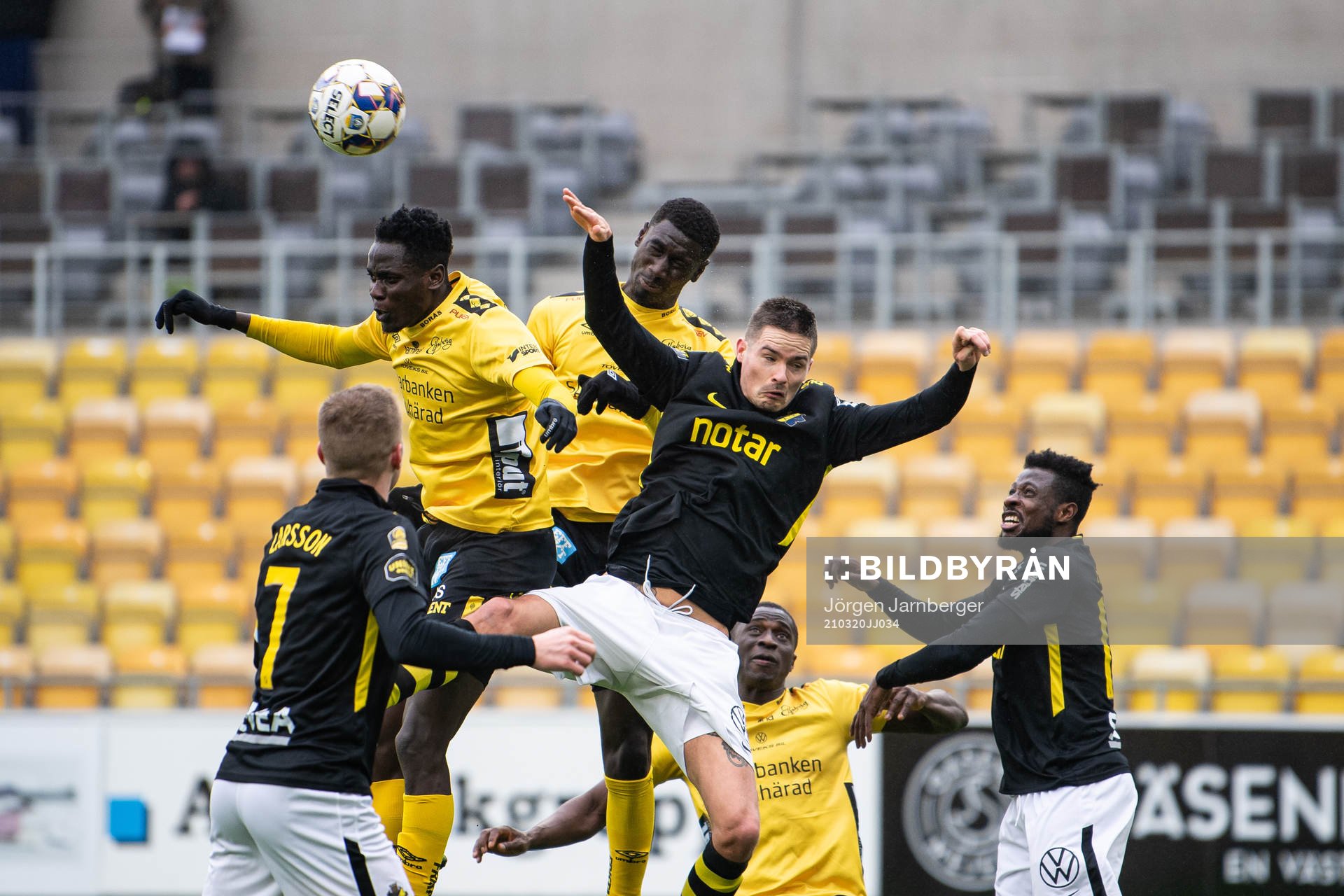 s Mikael Lustig