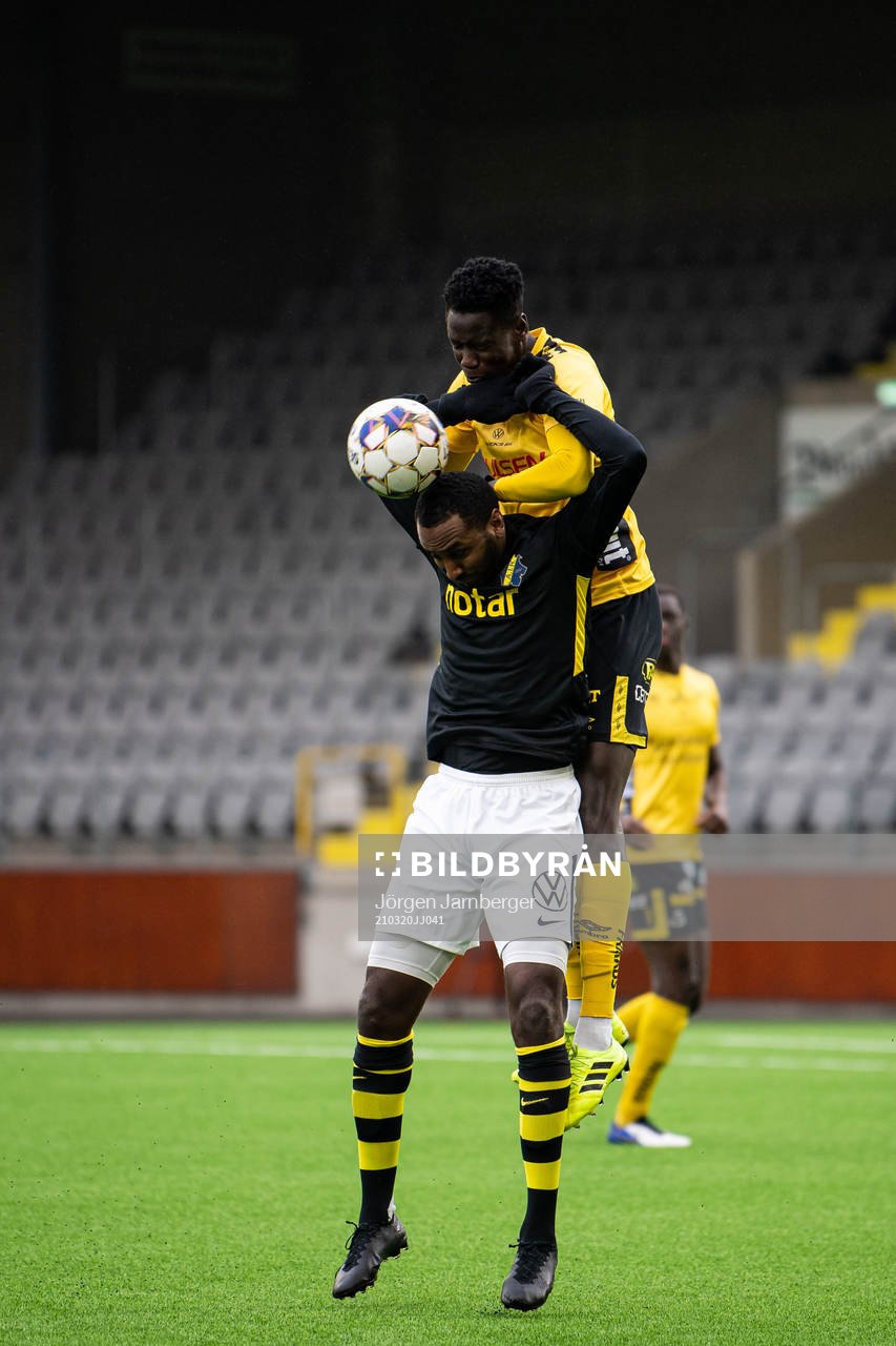 s Henok Goitom och Elfsborgs Joseph Stanley Okumu