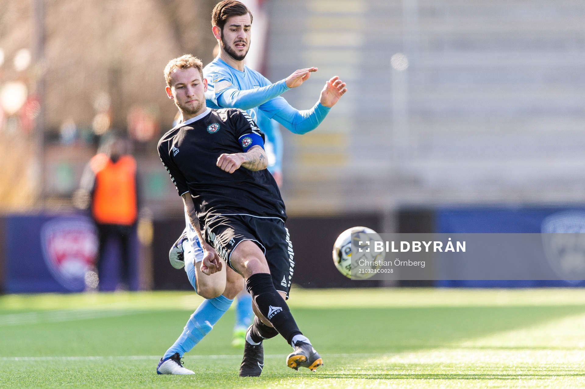 Örebros Andreas Skovgaard och Malmö FFs Adi Nalic