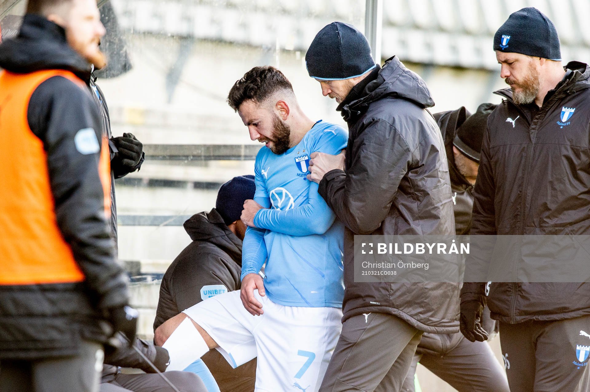 Malmö FFs Erdal Rakip tas omhand
