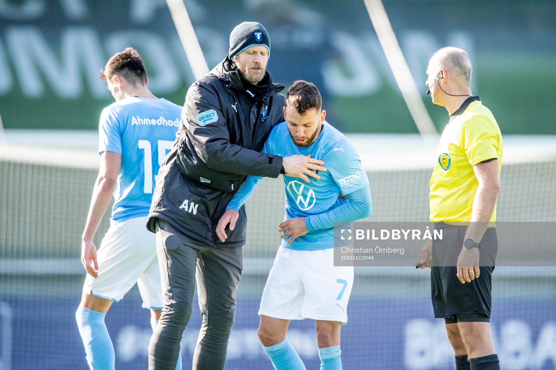 Malmö FFs Erdal Rakip skadar sig