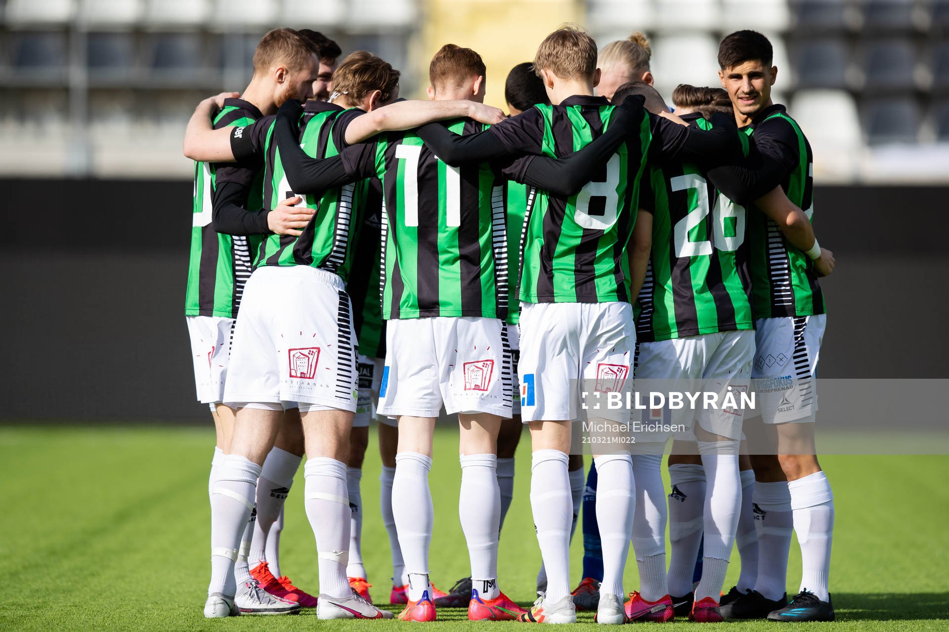 GAIS samlade innan träningsmatchen i fotboll mellan GAIS