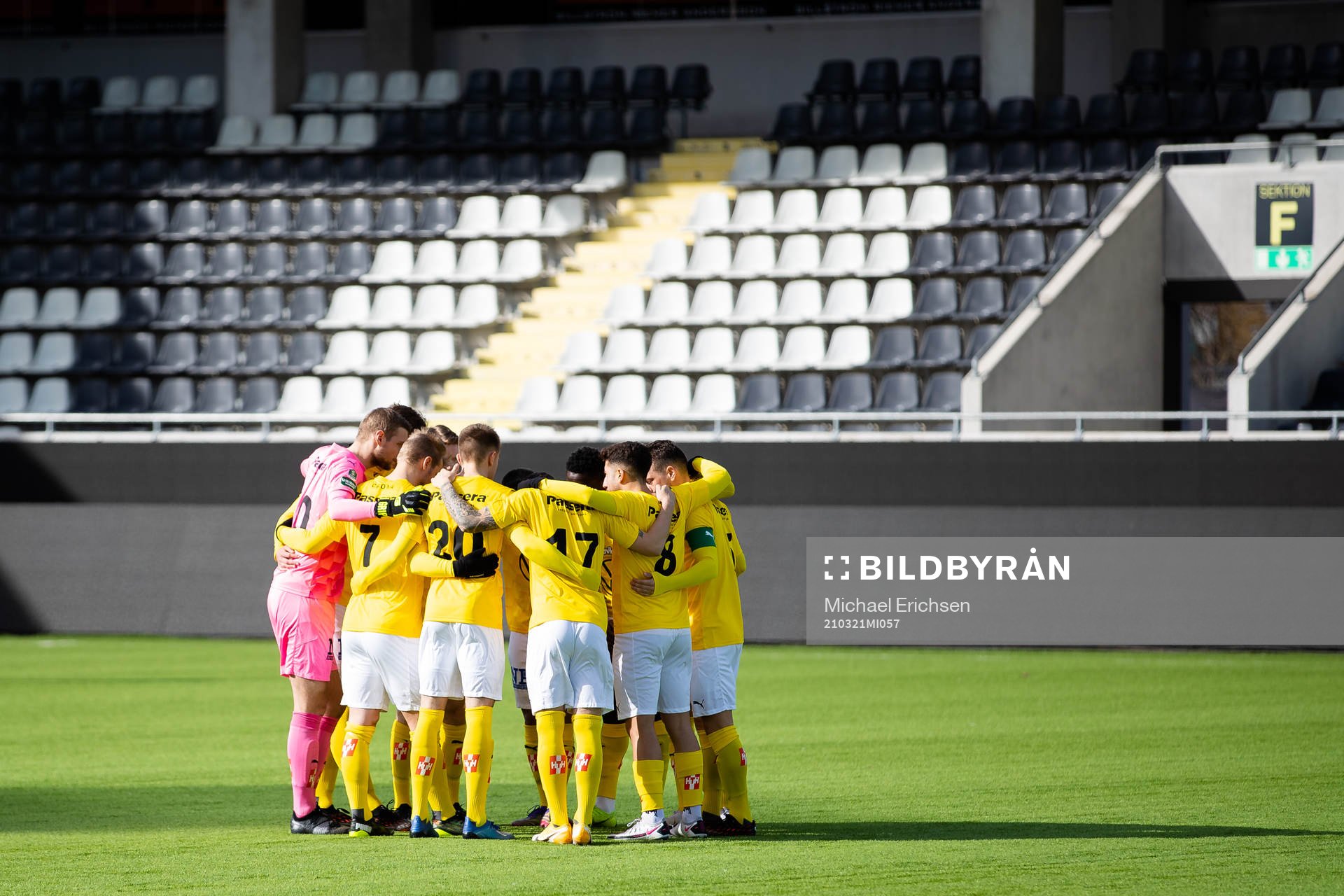 Jönköping samlade innan träningsmatchen i fotboll mellan