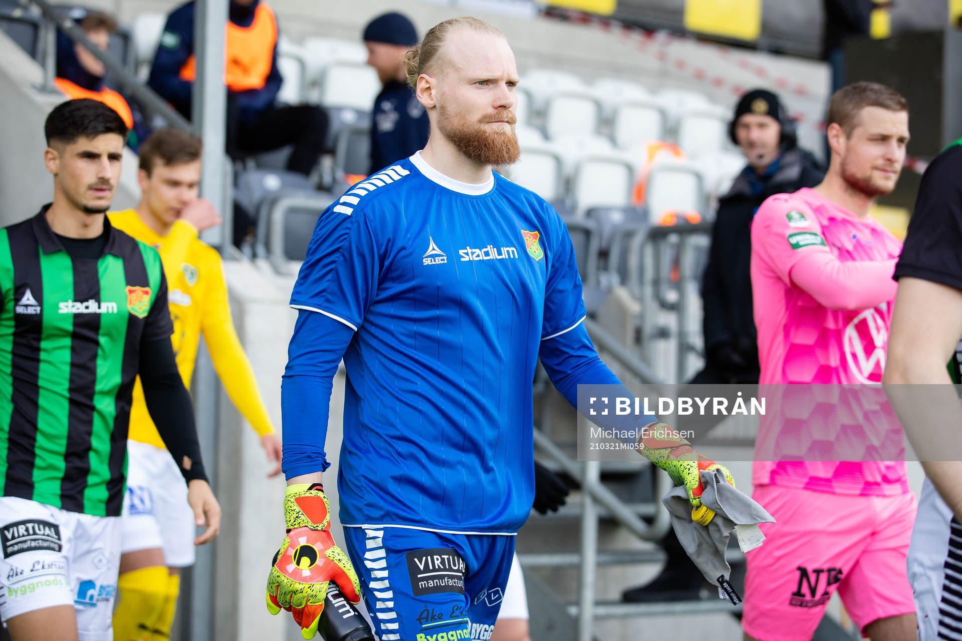 GAIS målvakt Mathias Karlsson innan träningsmatchen i
