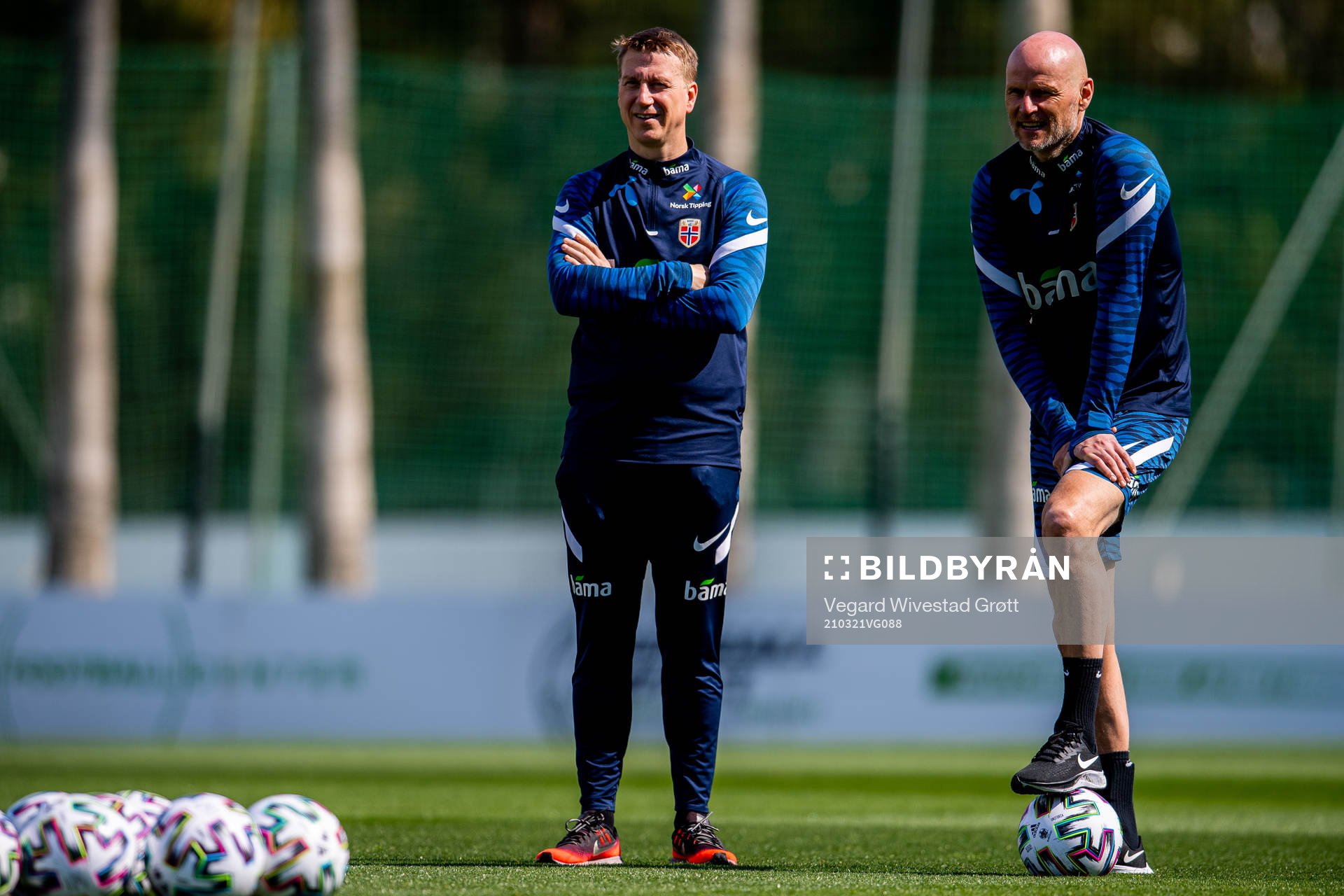 Leif Gunnar Smerud, U21 head coach, and Ståle Solbakken,